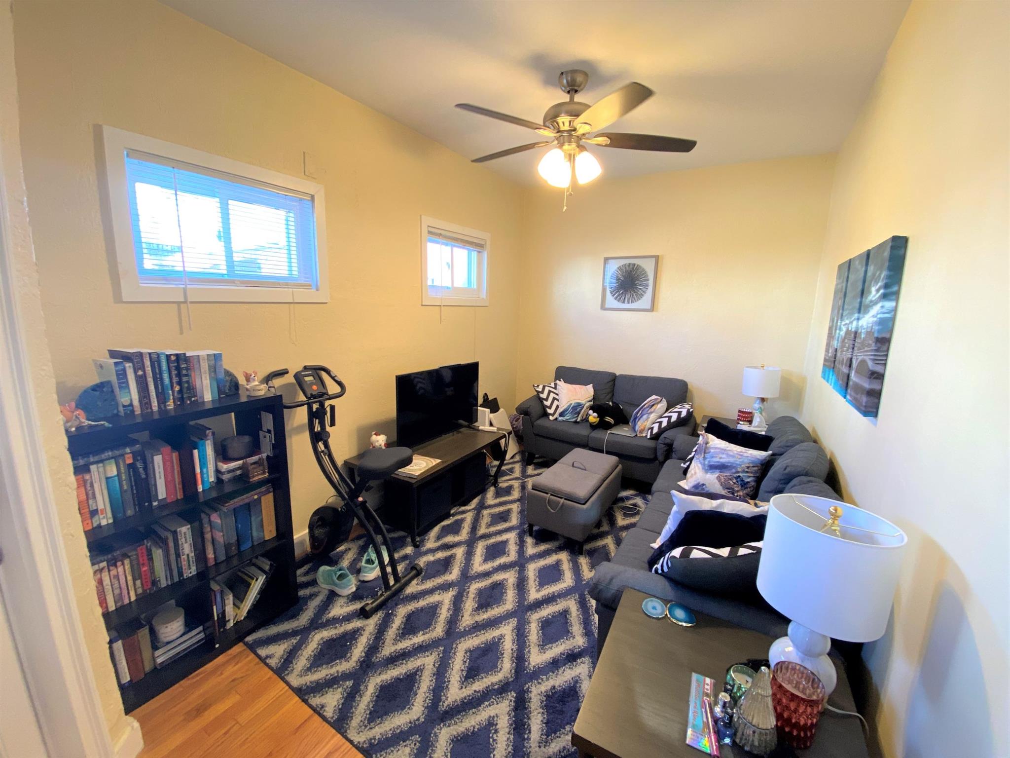 39 Cross St, East Somerville