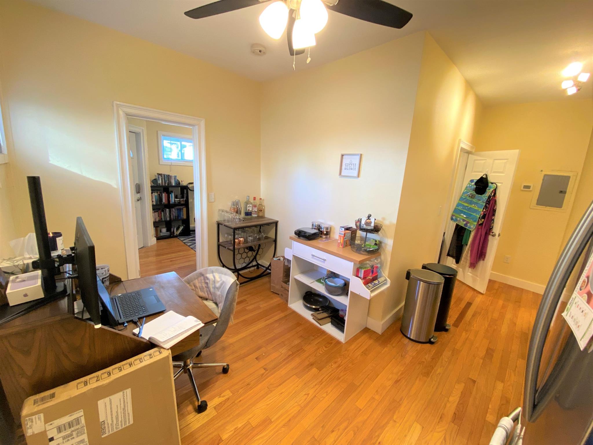 39 Cross St, East Somerville