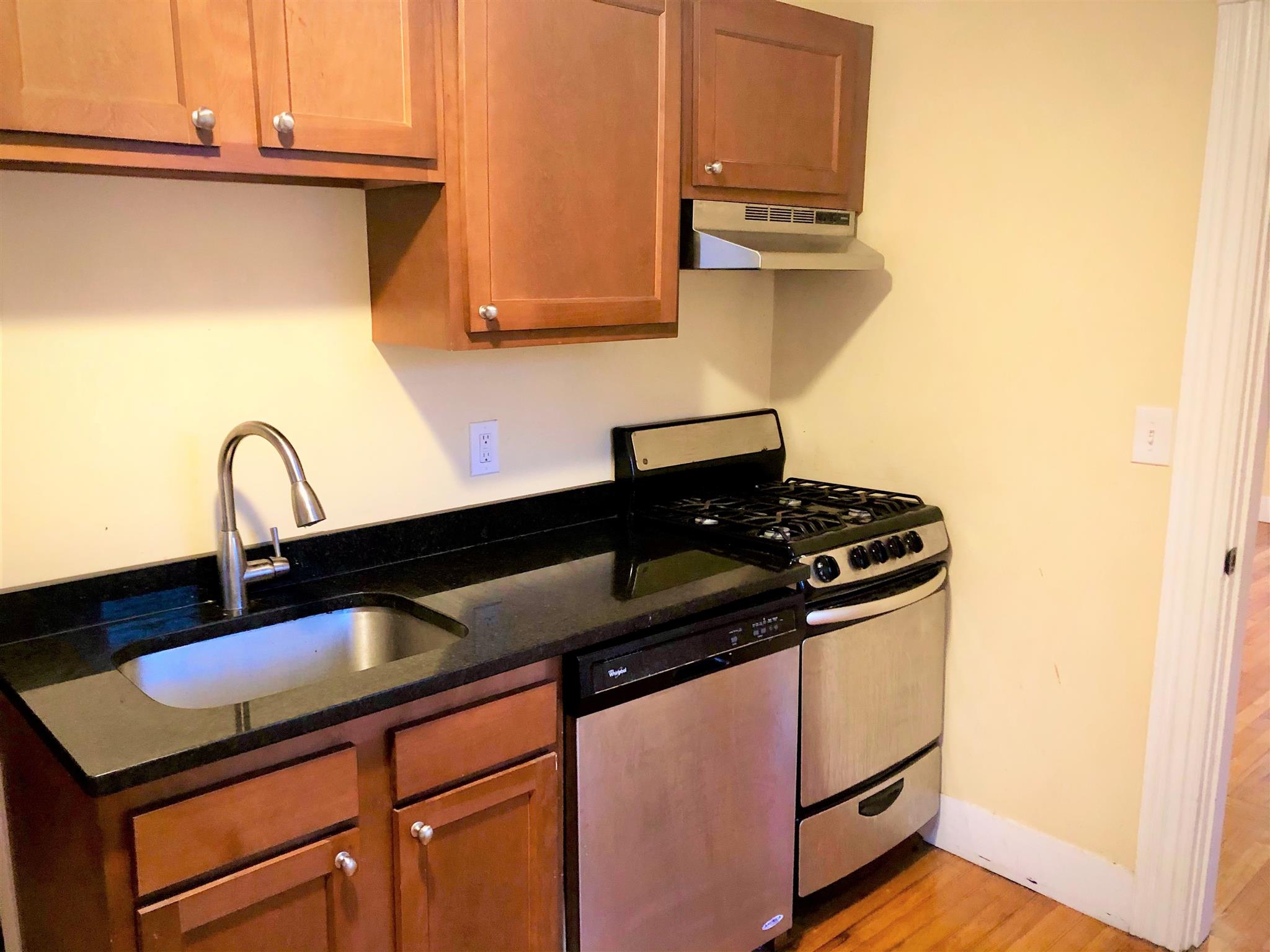 7 Blake St, Porter Square