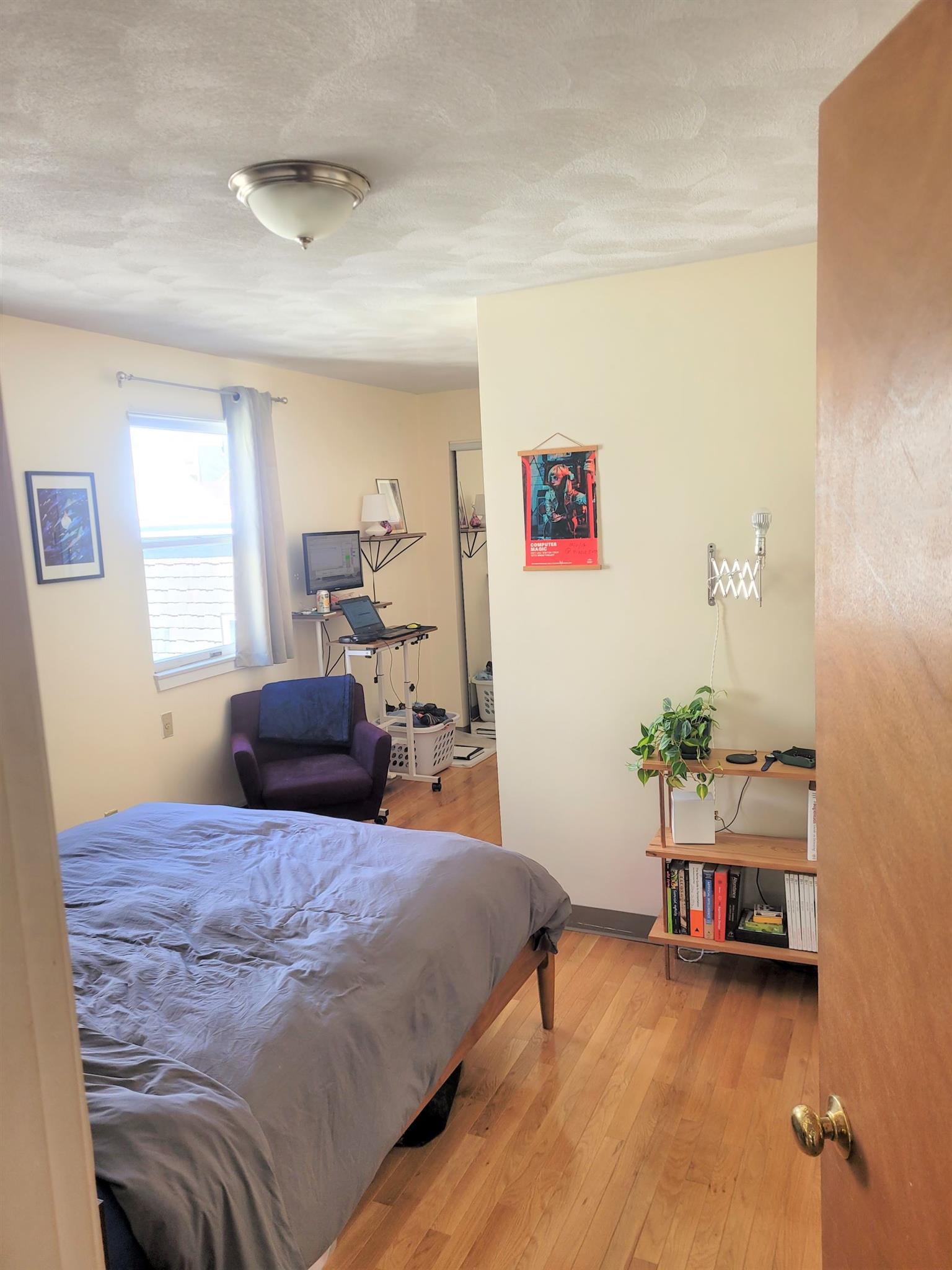 217 Holland St, Davis Square