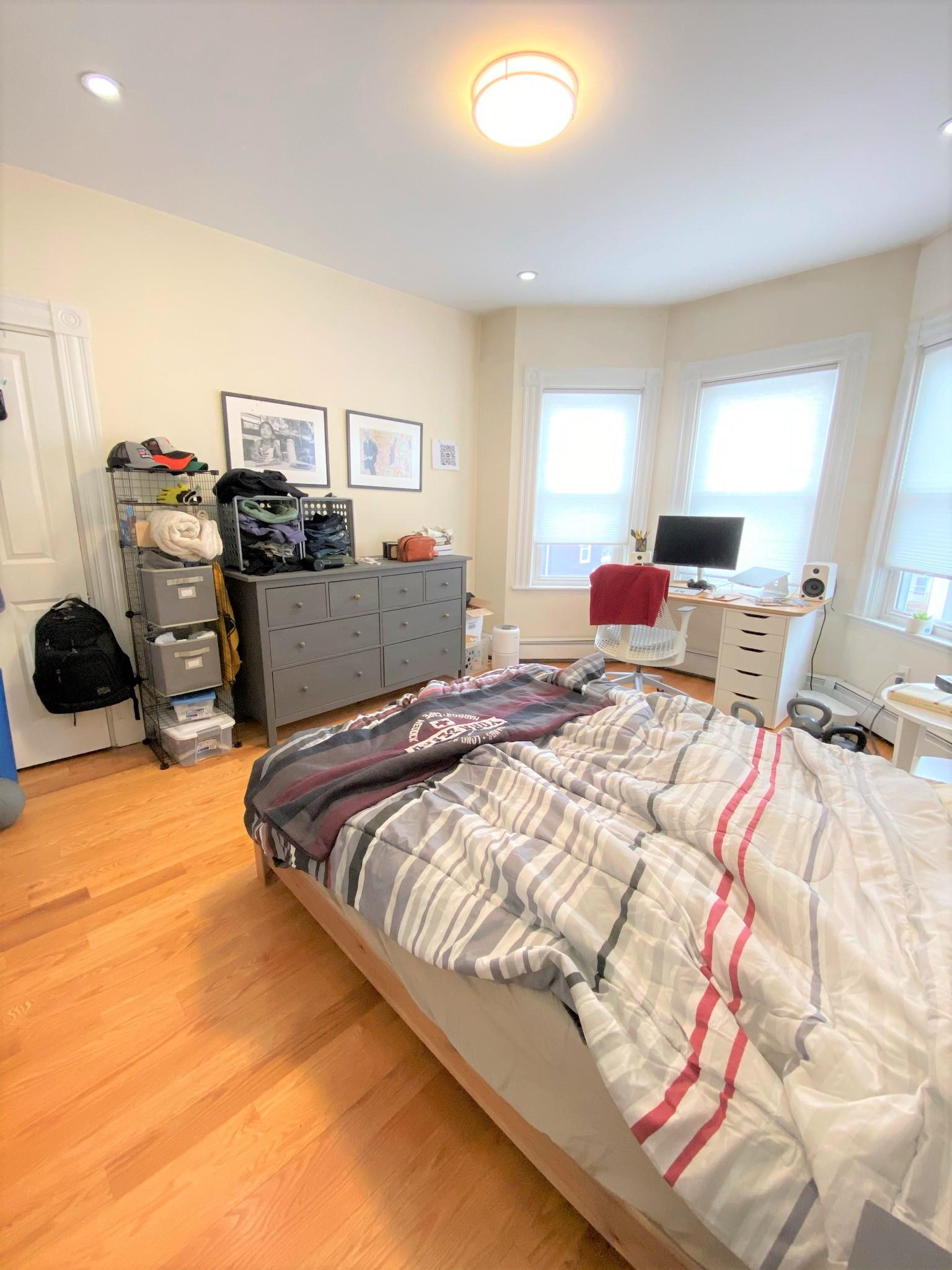 322.5 Western Ave, Cambridgeport