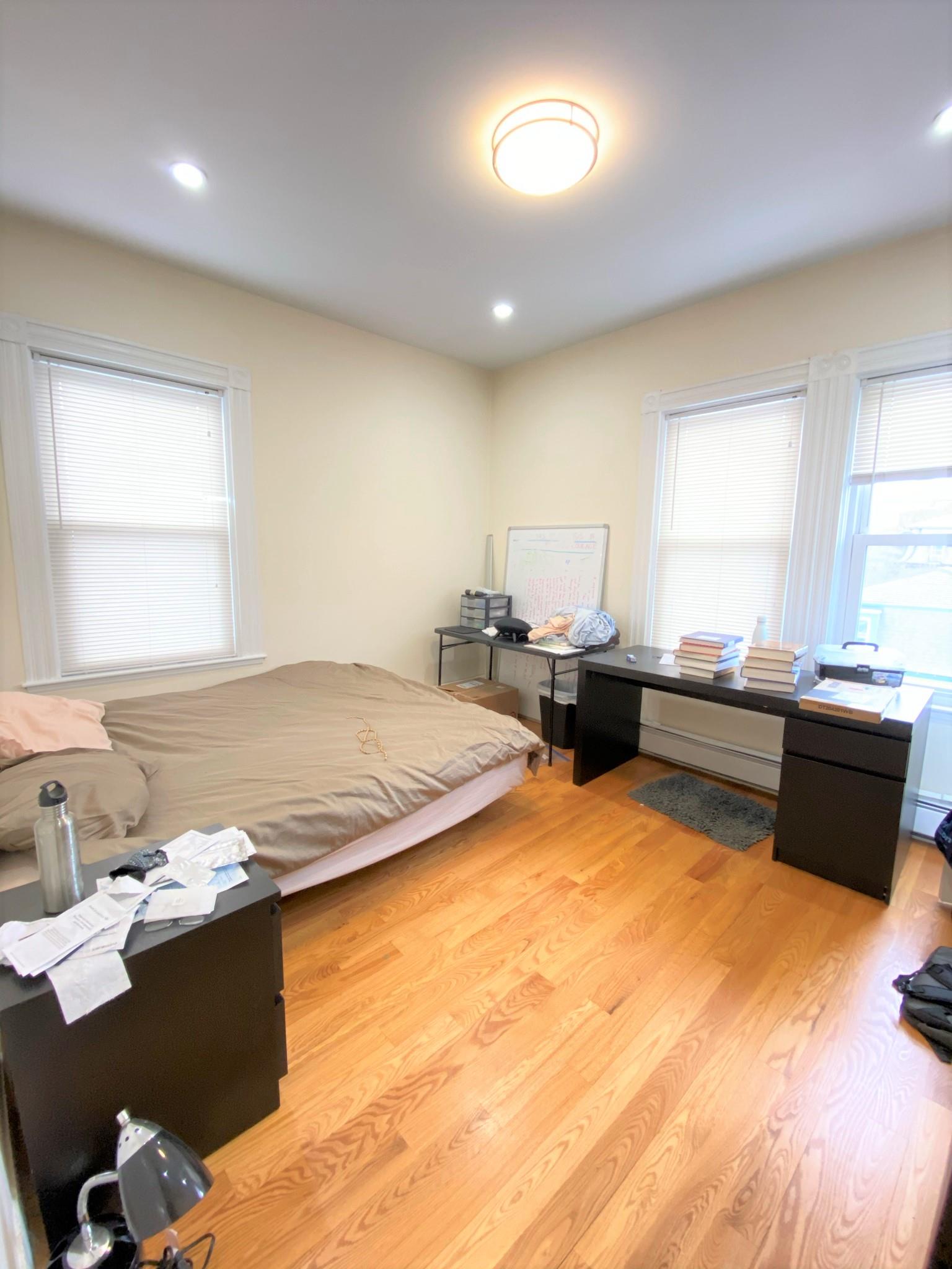 322.5 Western Ave, Cambridgeport