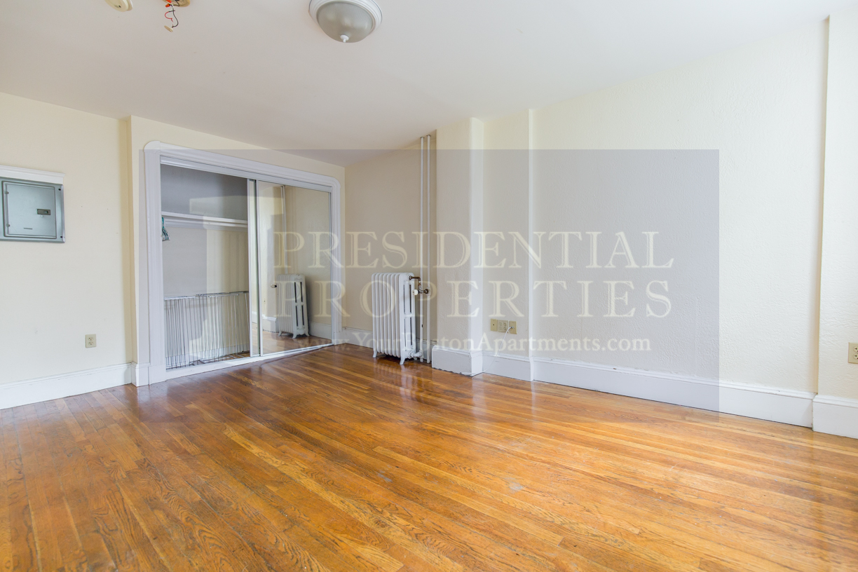 72 Revere St, Beacon Hill