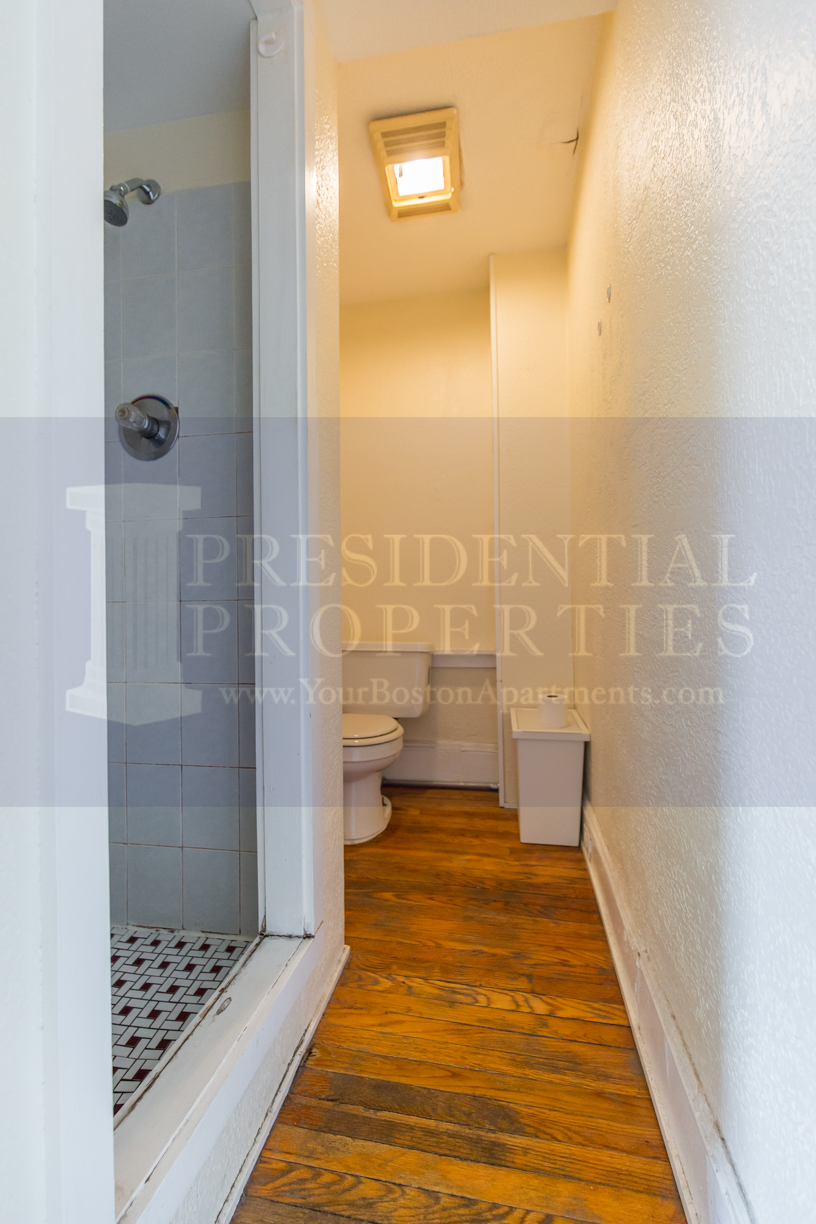 72 Revere St, Beacon Hill