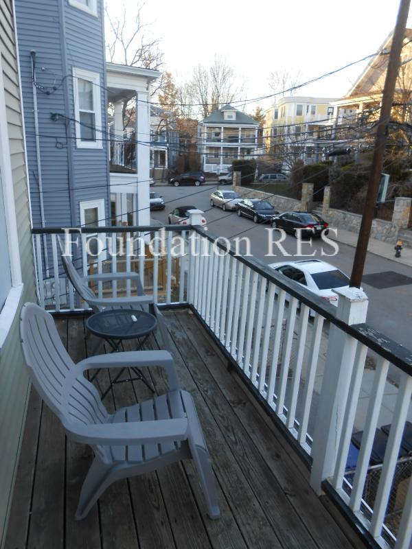 28 Justin Rd, Brighton