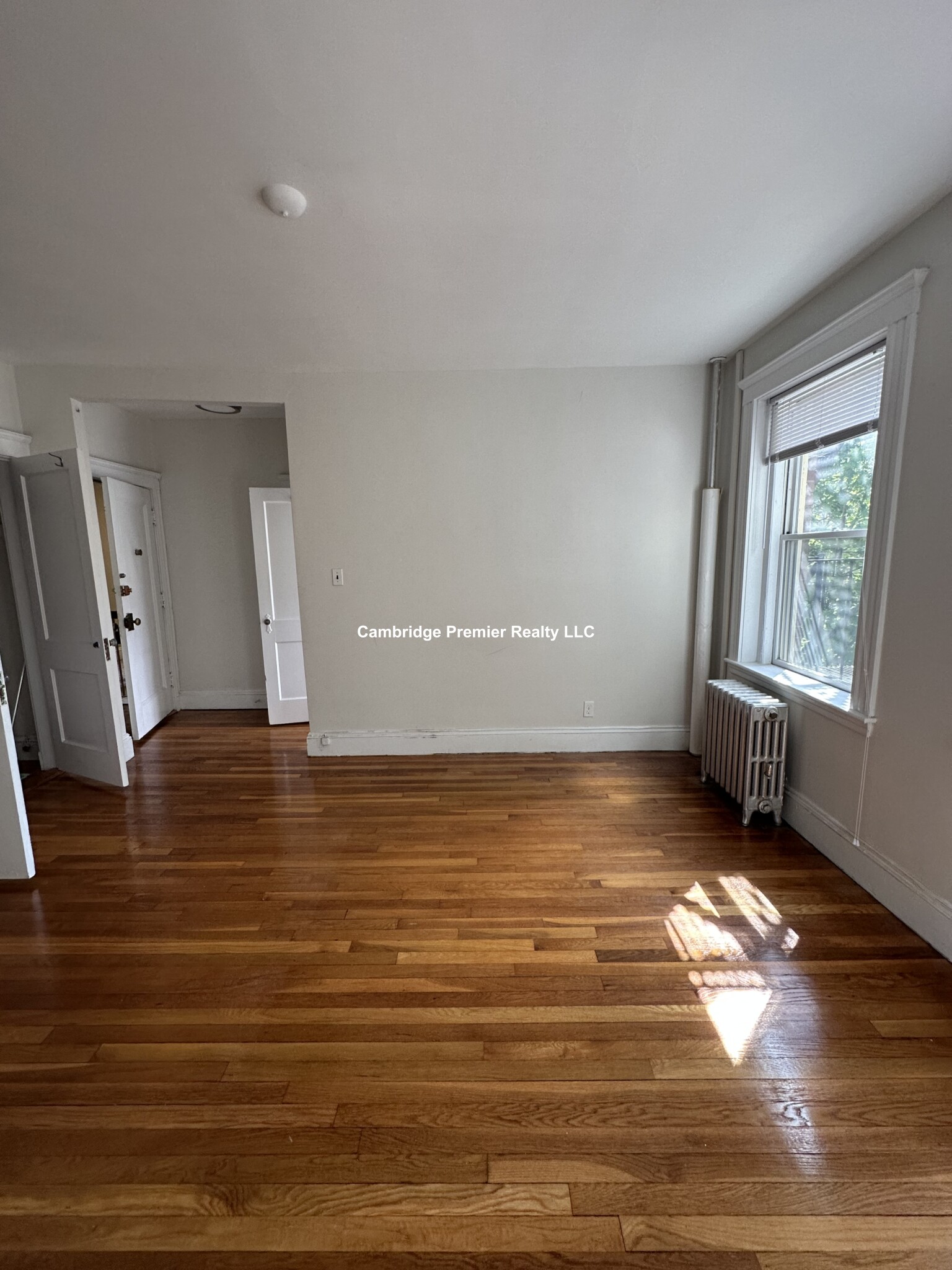 28 Langdon St, Neighborhood Nine