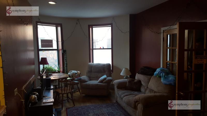 28 Symphony Rd, Fenway