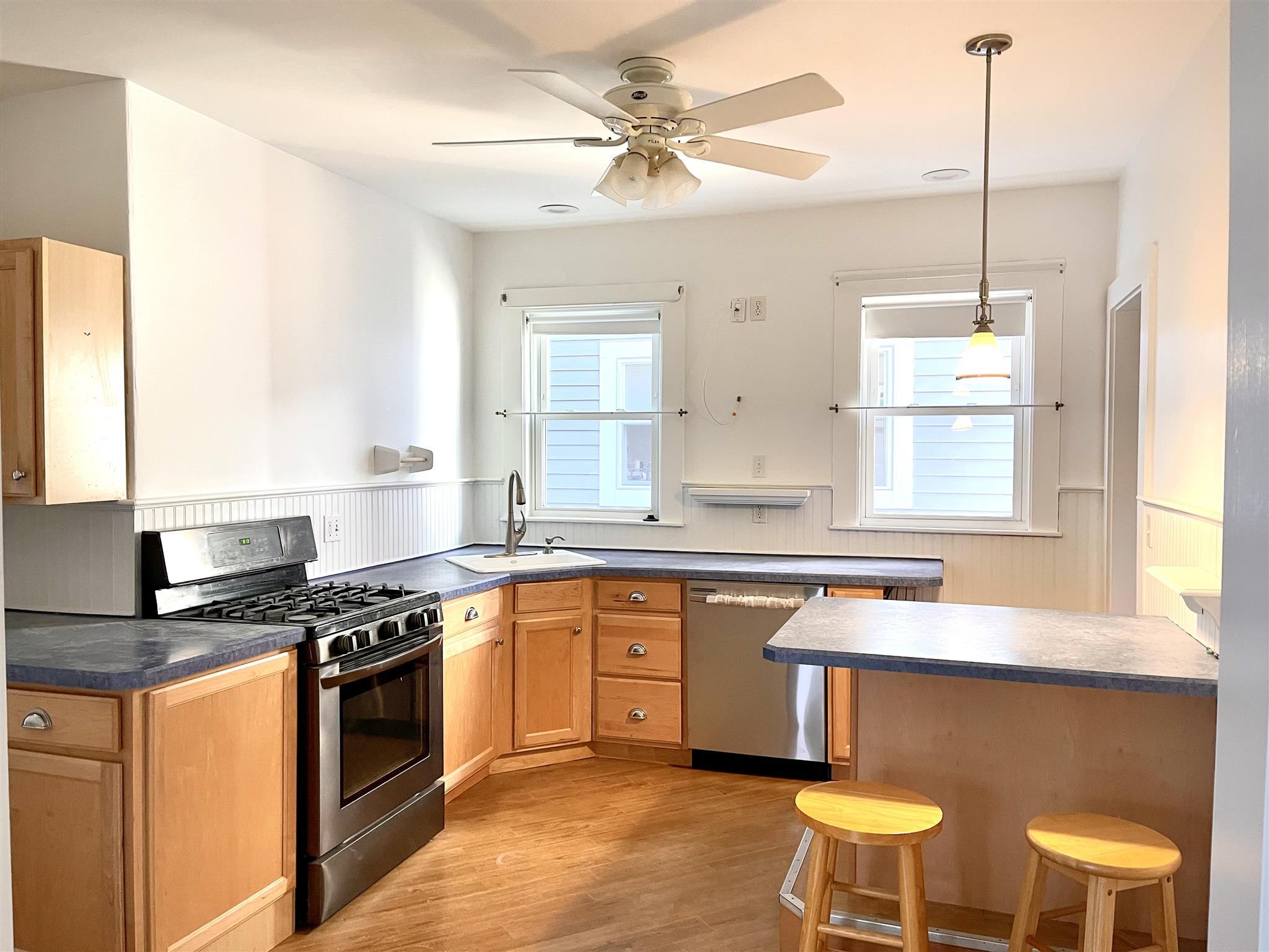 17 Malvern Ave, Davis Square