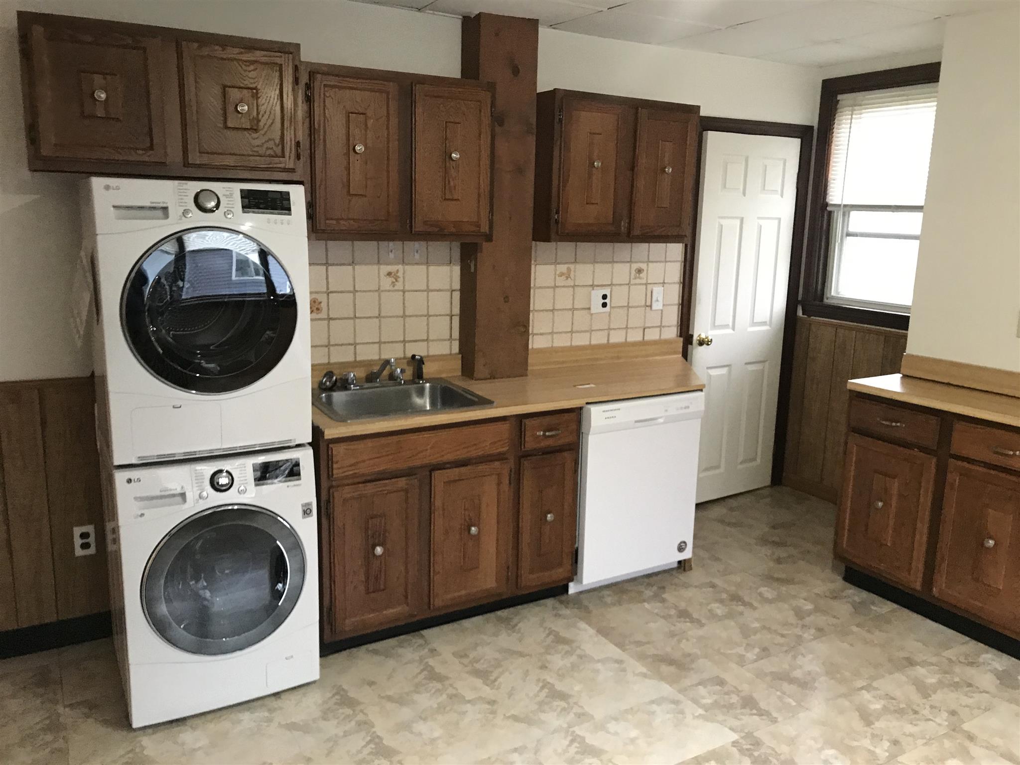 61 Clarendon Ave, Davis Square