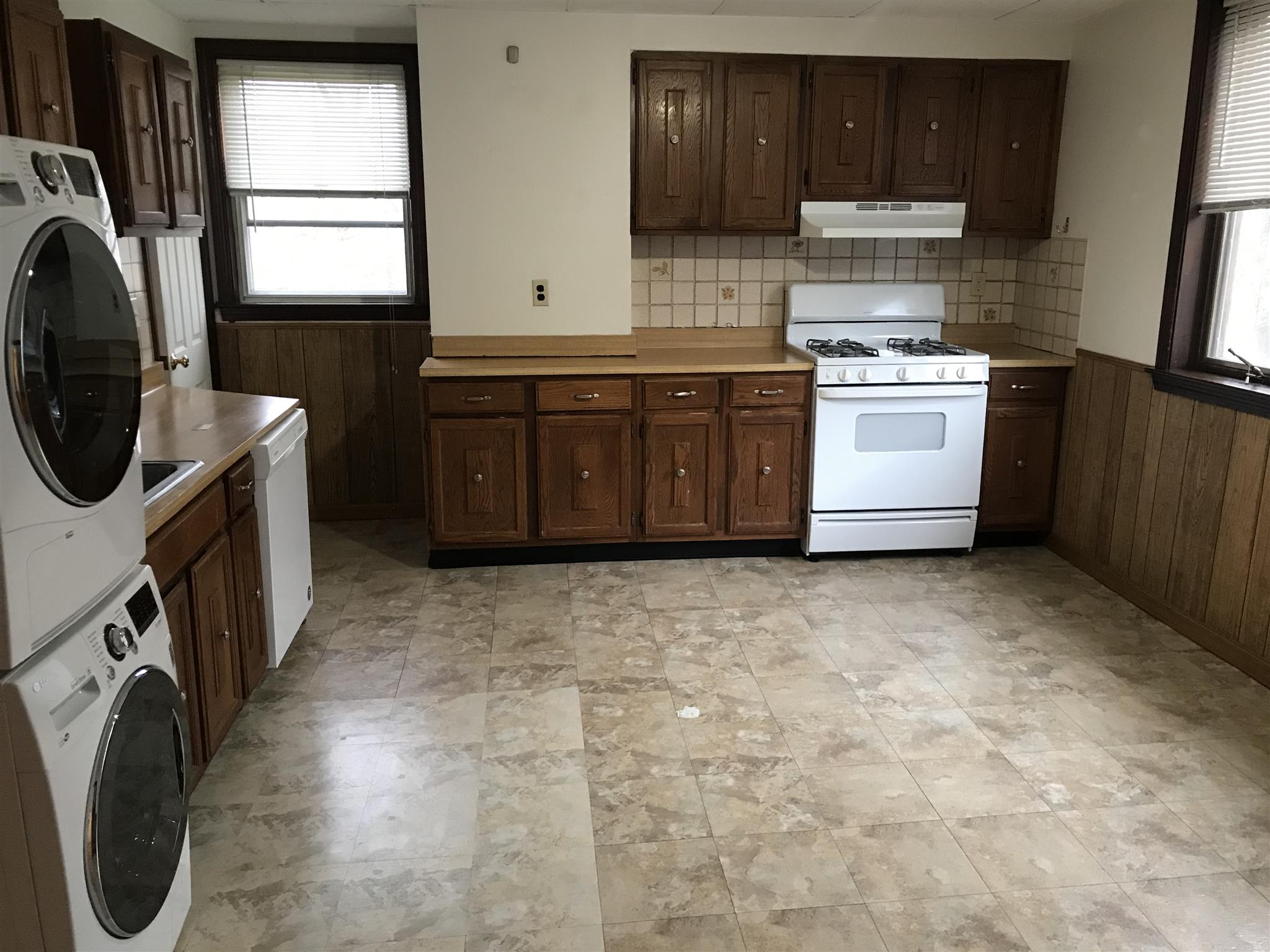 61 Clarendon Ave, Davis Square