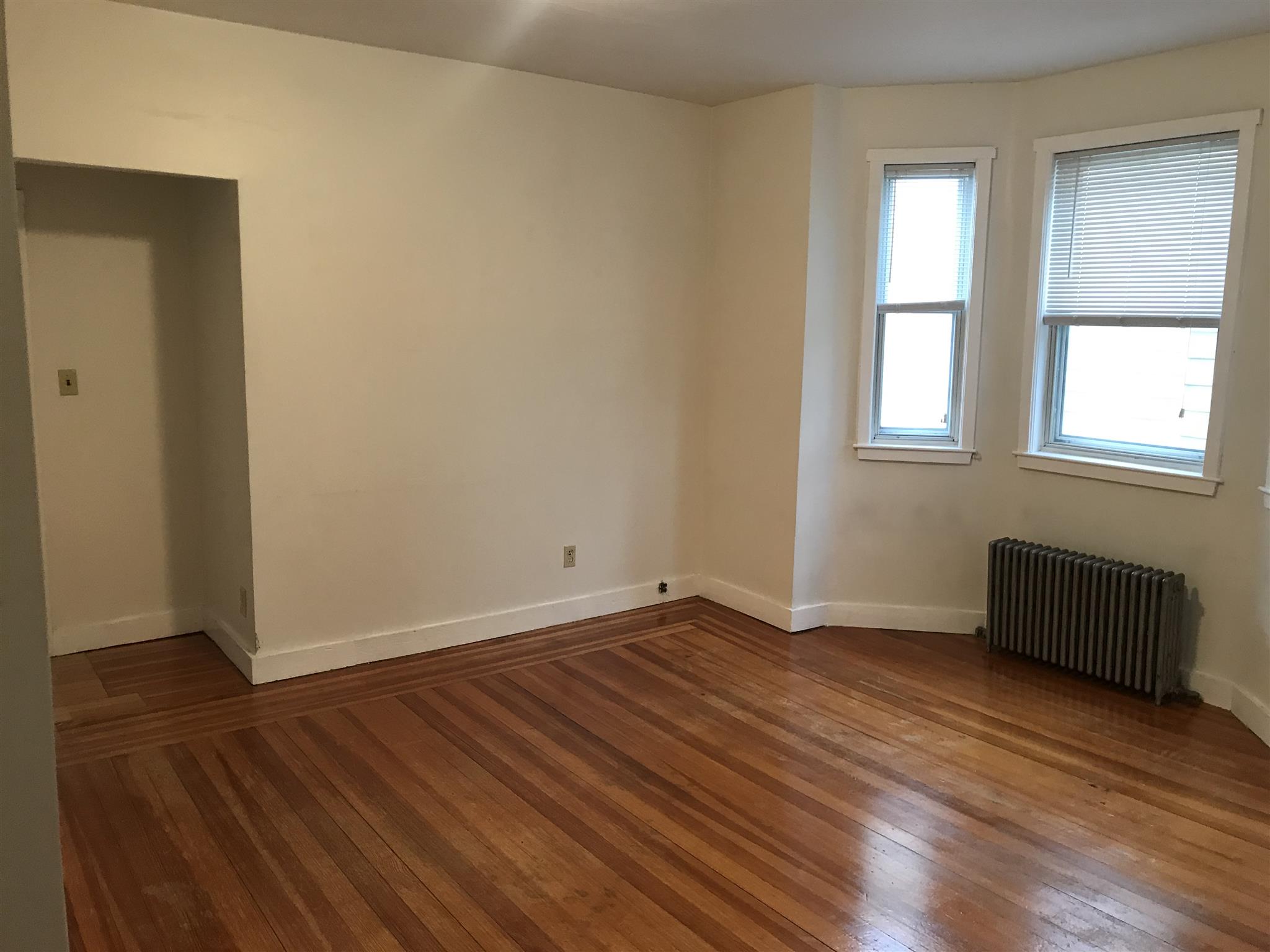 61 Clarendon Ave, Davis Square