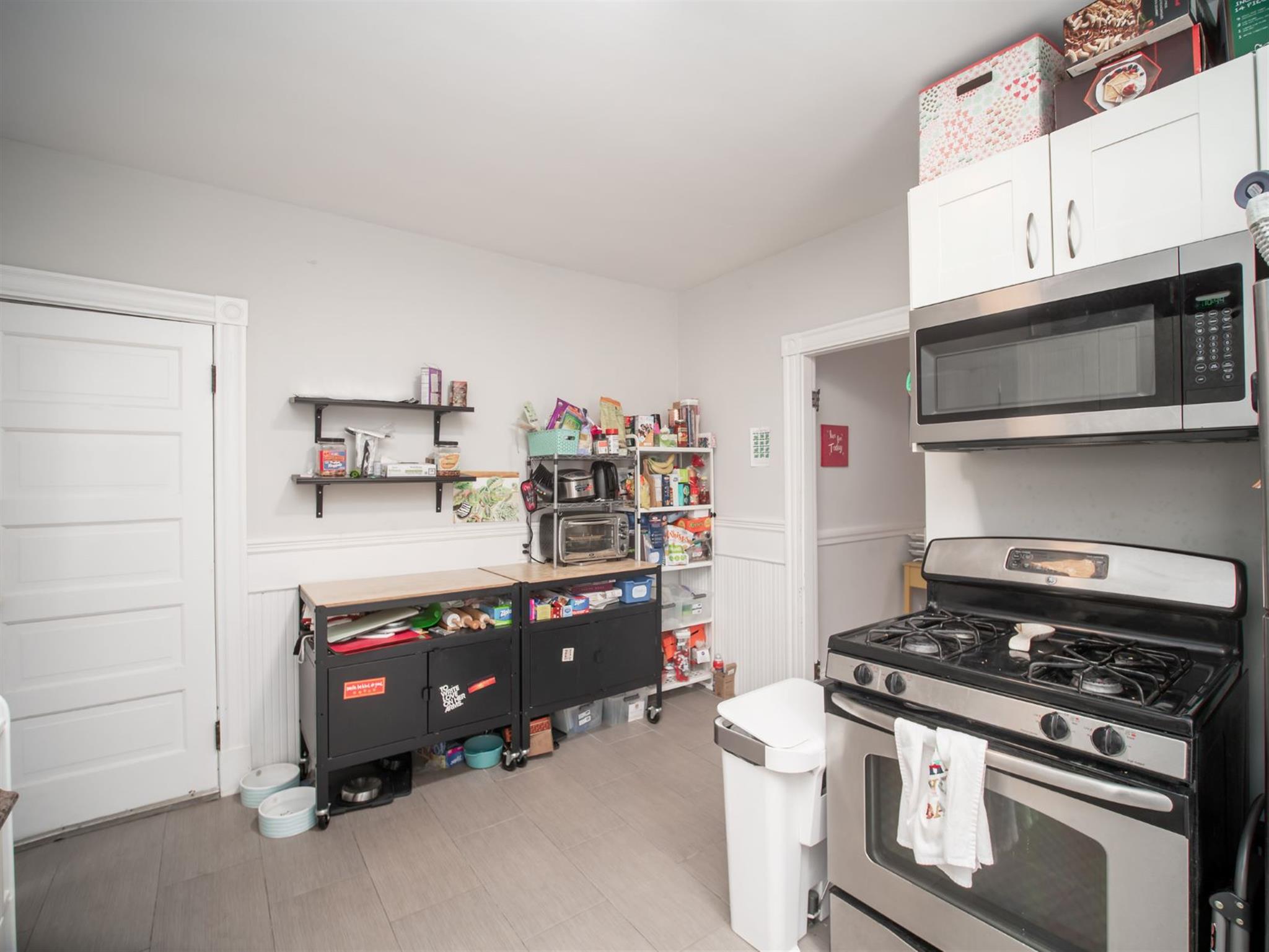 81 Bristol Rd, Medford