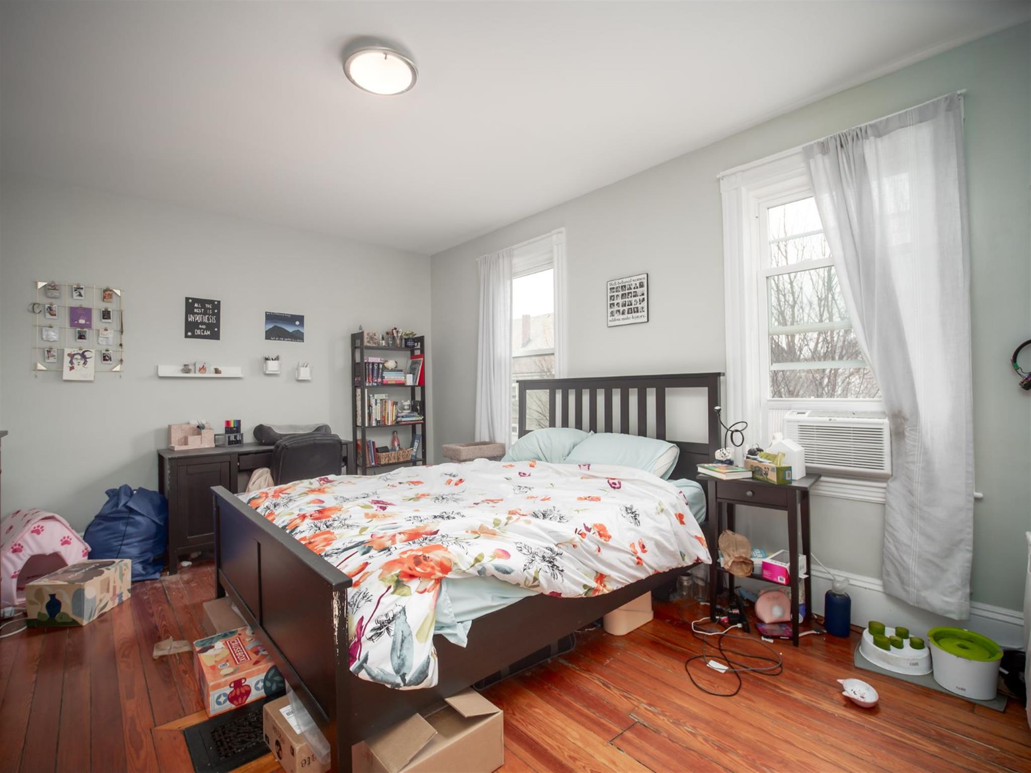 81 Bristol Rd, Medford