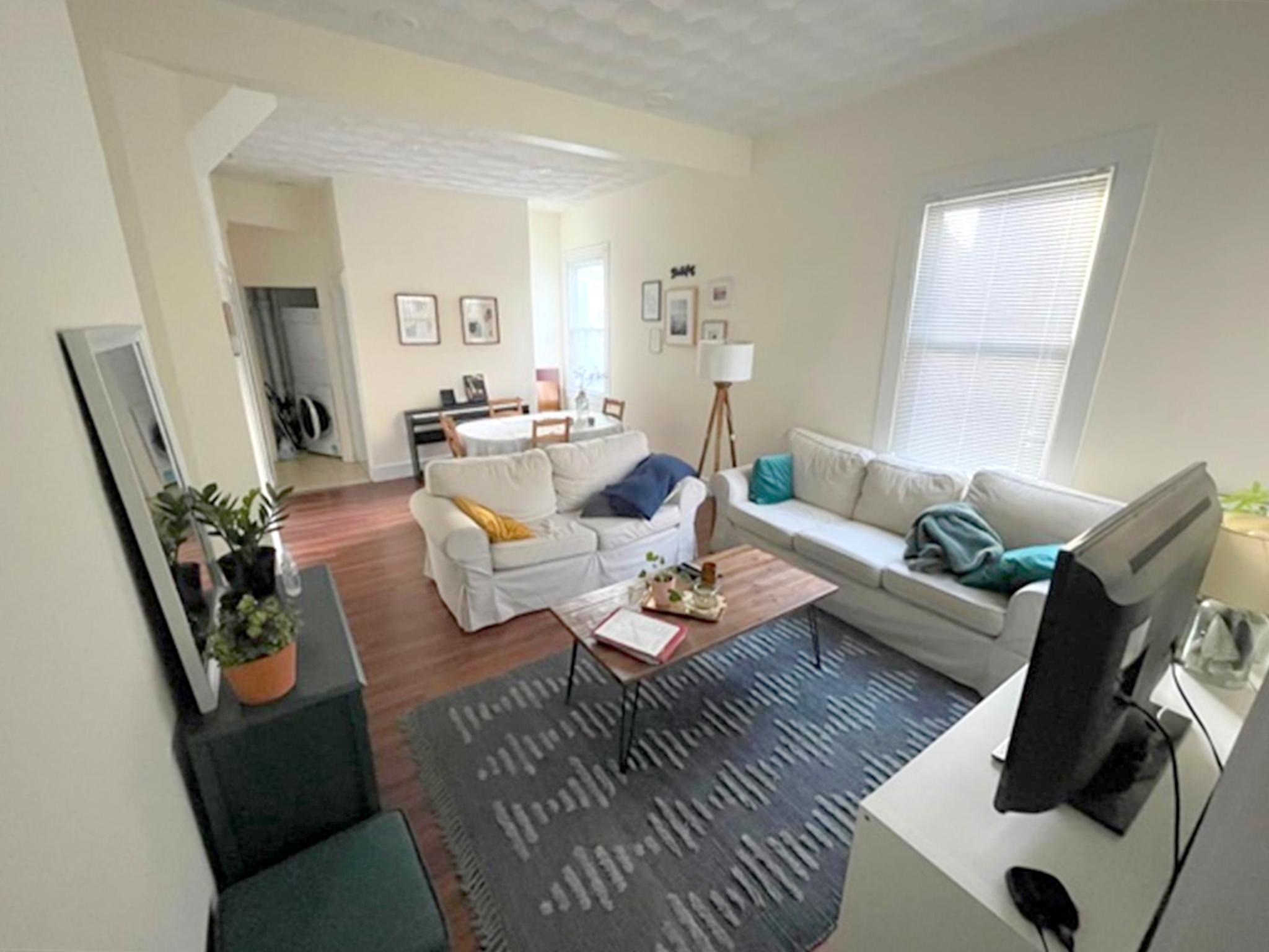 18 Grand View Ave, Union Square