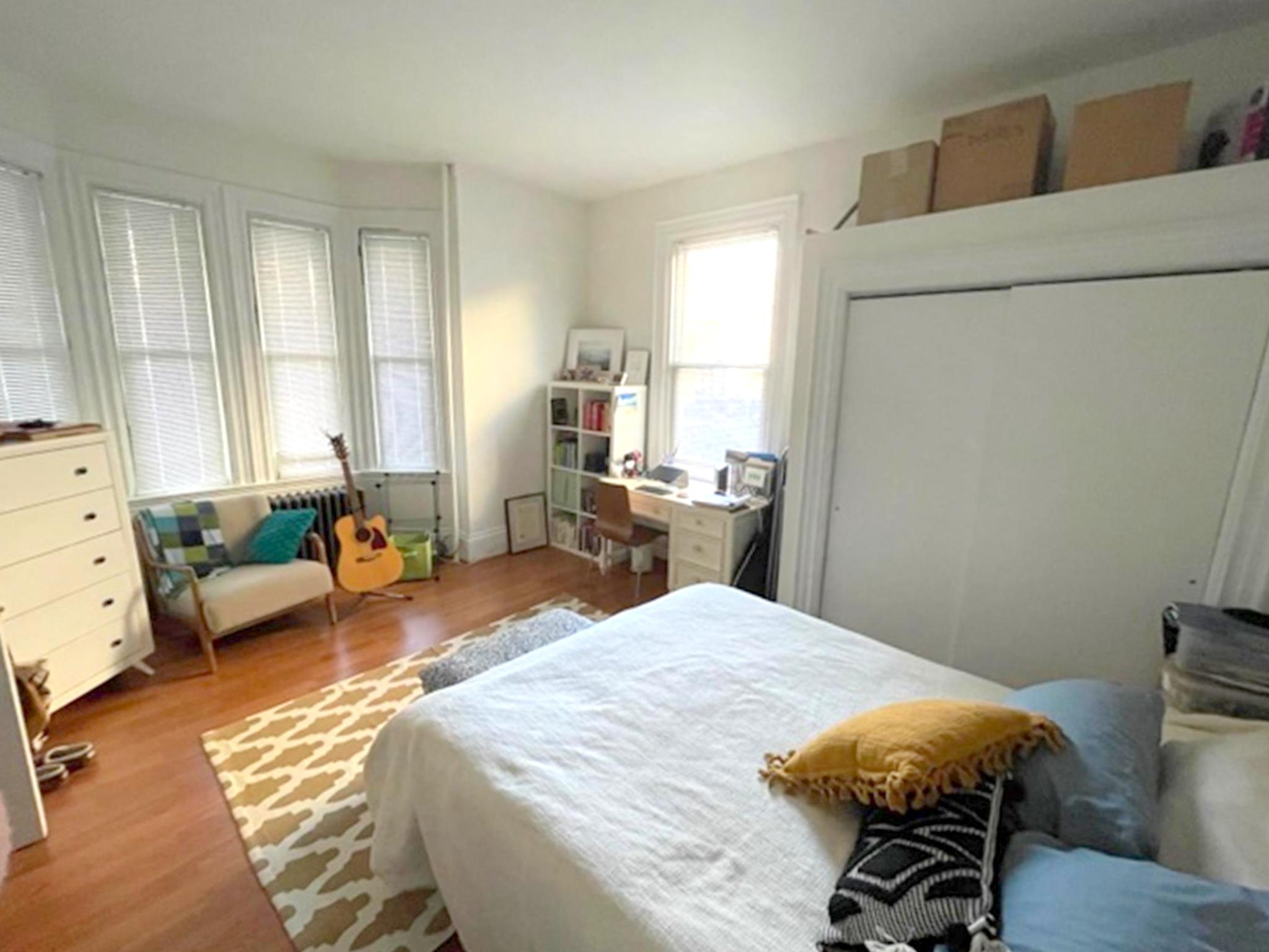 18 Grand View Ave, Union Square