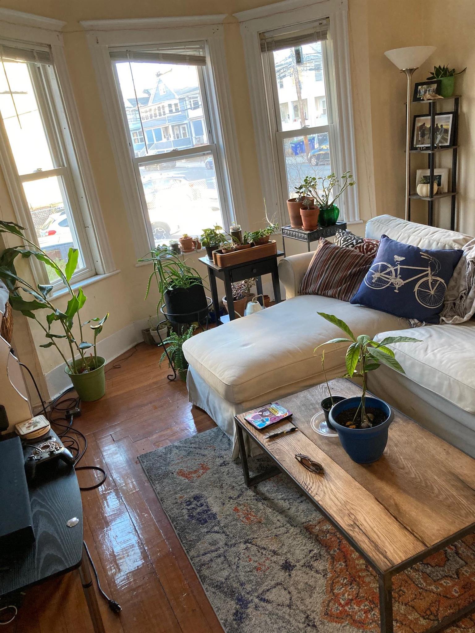 45 Morrison Ave, Davis Square