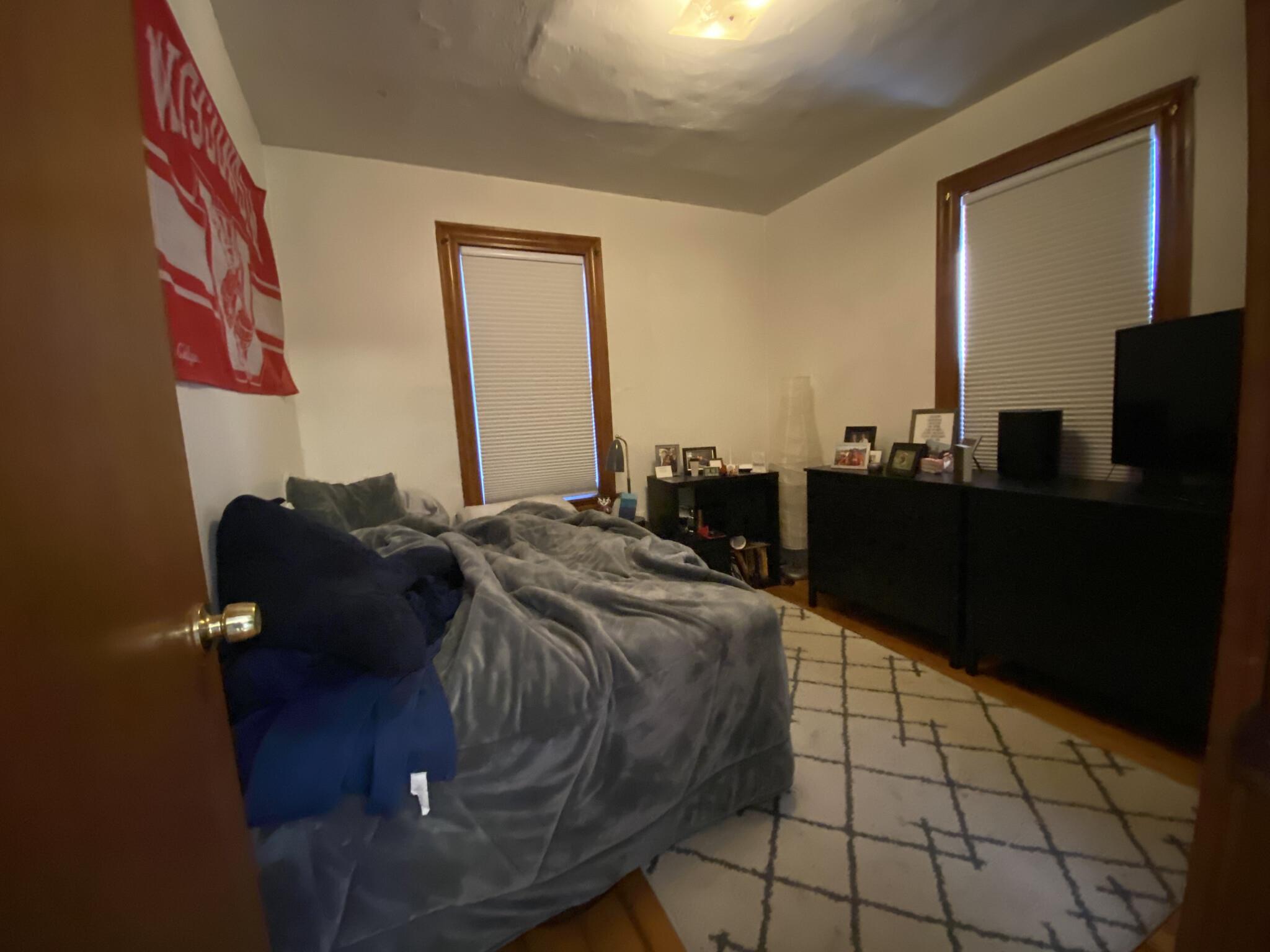 42 Jay St, Central Square