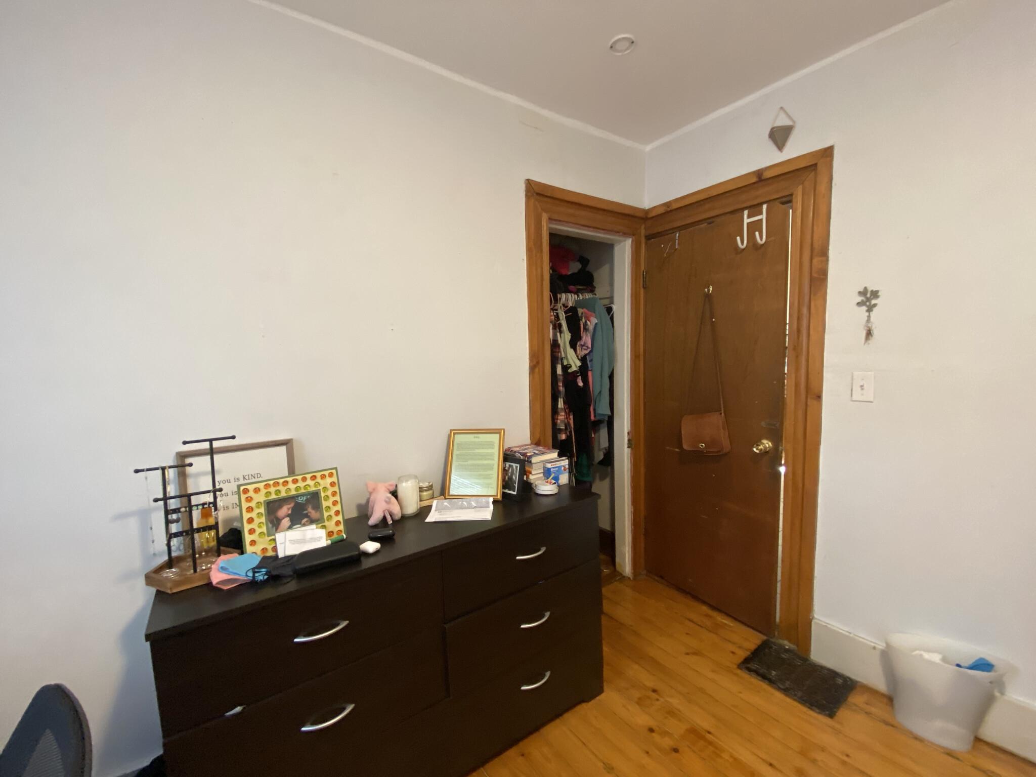 42 Jay St, Central Square