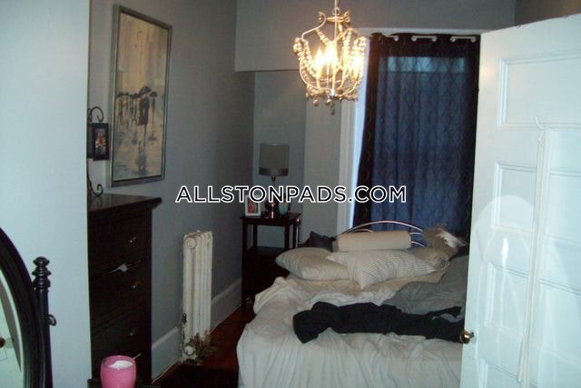 235.5 Harvard Ave, Allston