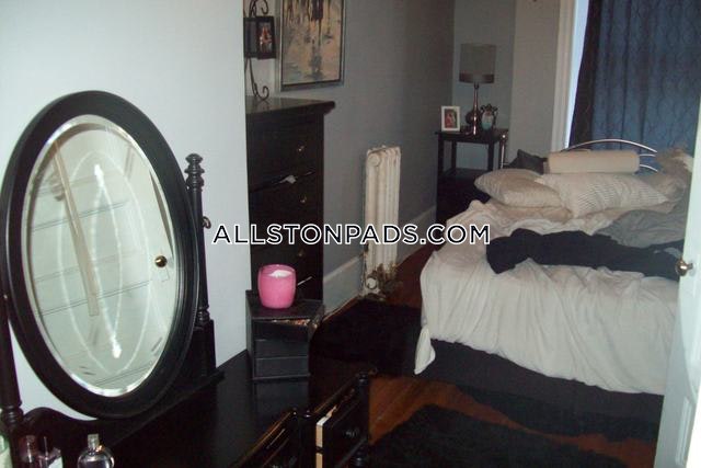 235.5 Harvard Ave, Allston