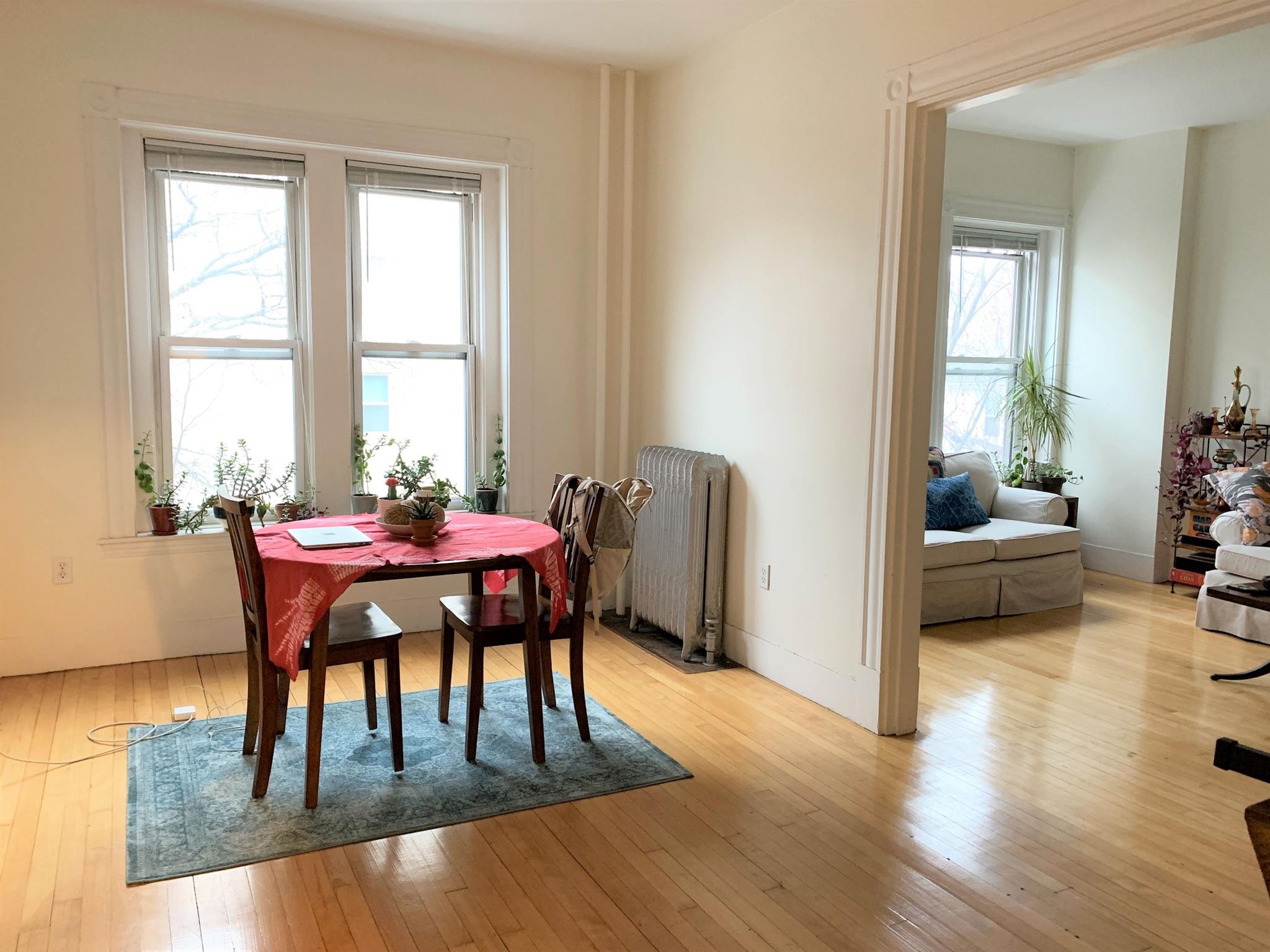 64 Vinal Ave, Union Square