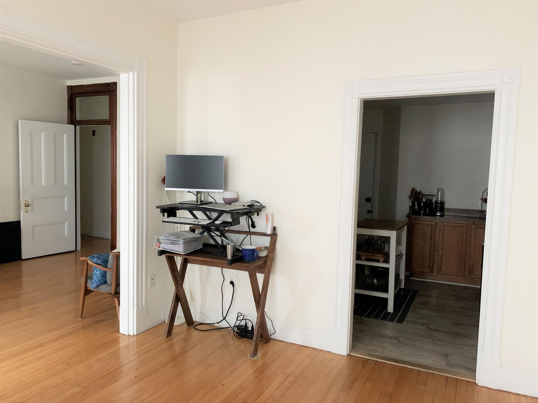 64 Vinal Ave, Union Square