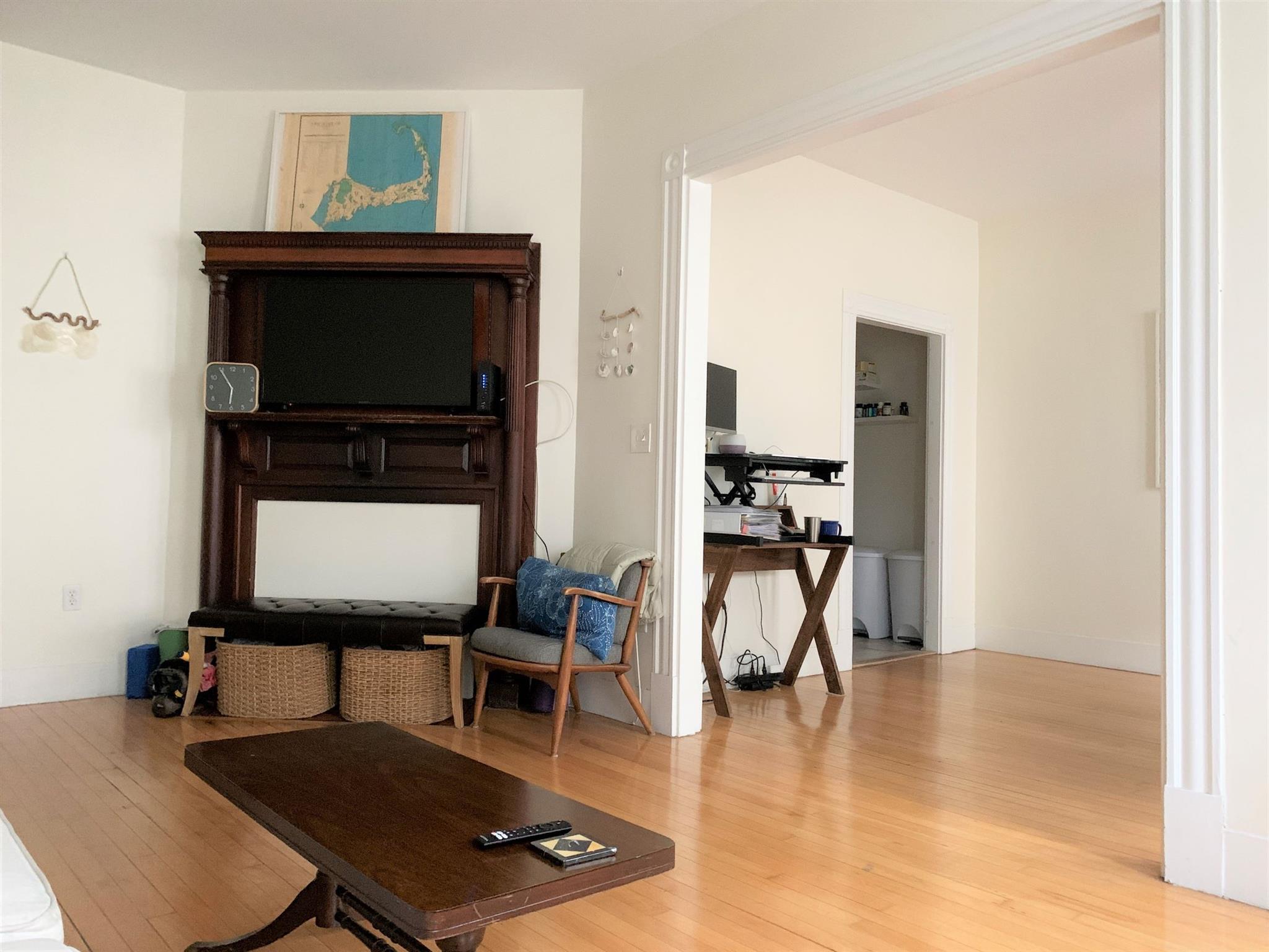 64 Vinal Ave, Union Square