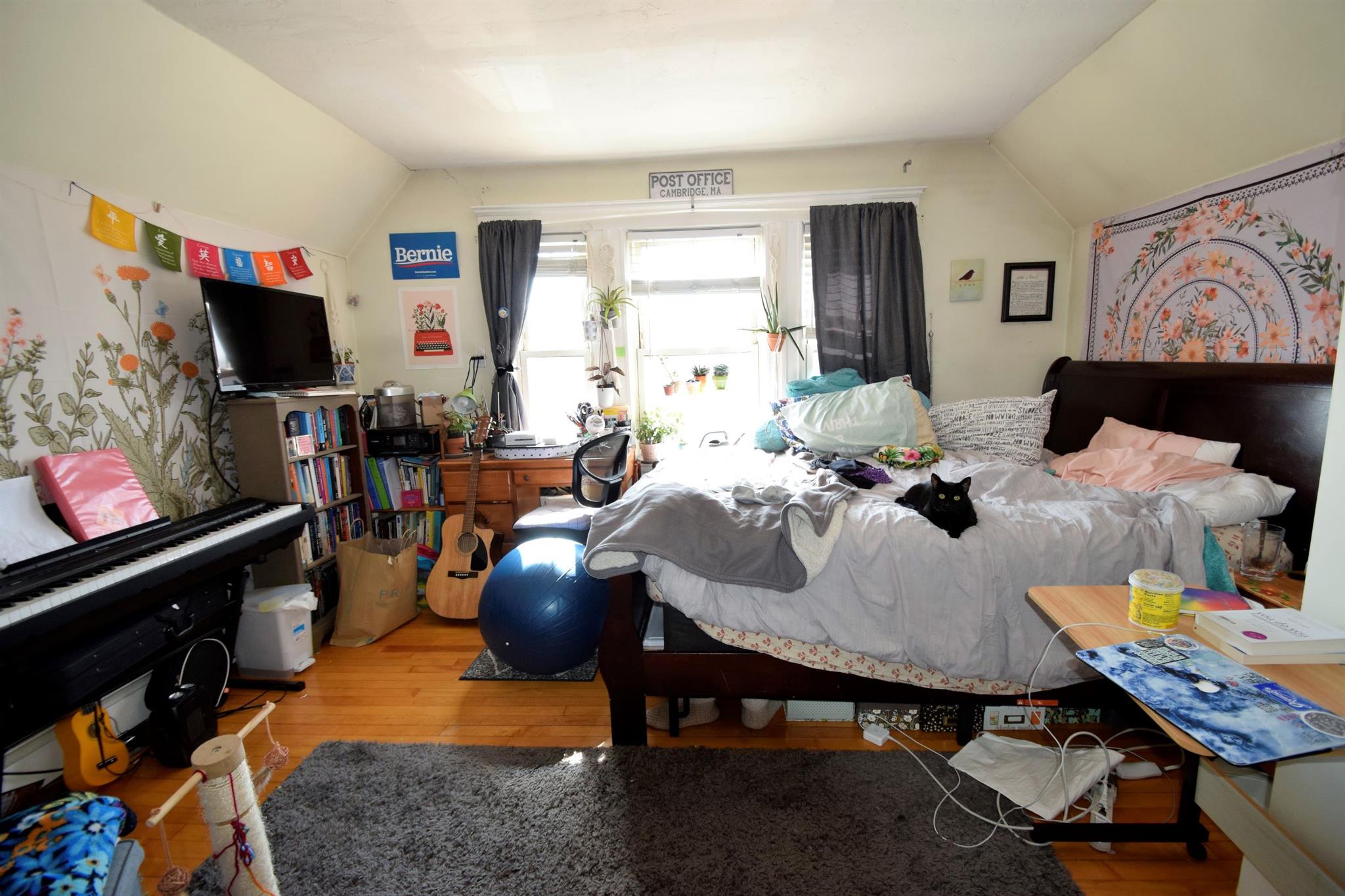 35 Faneuil St, Brighton