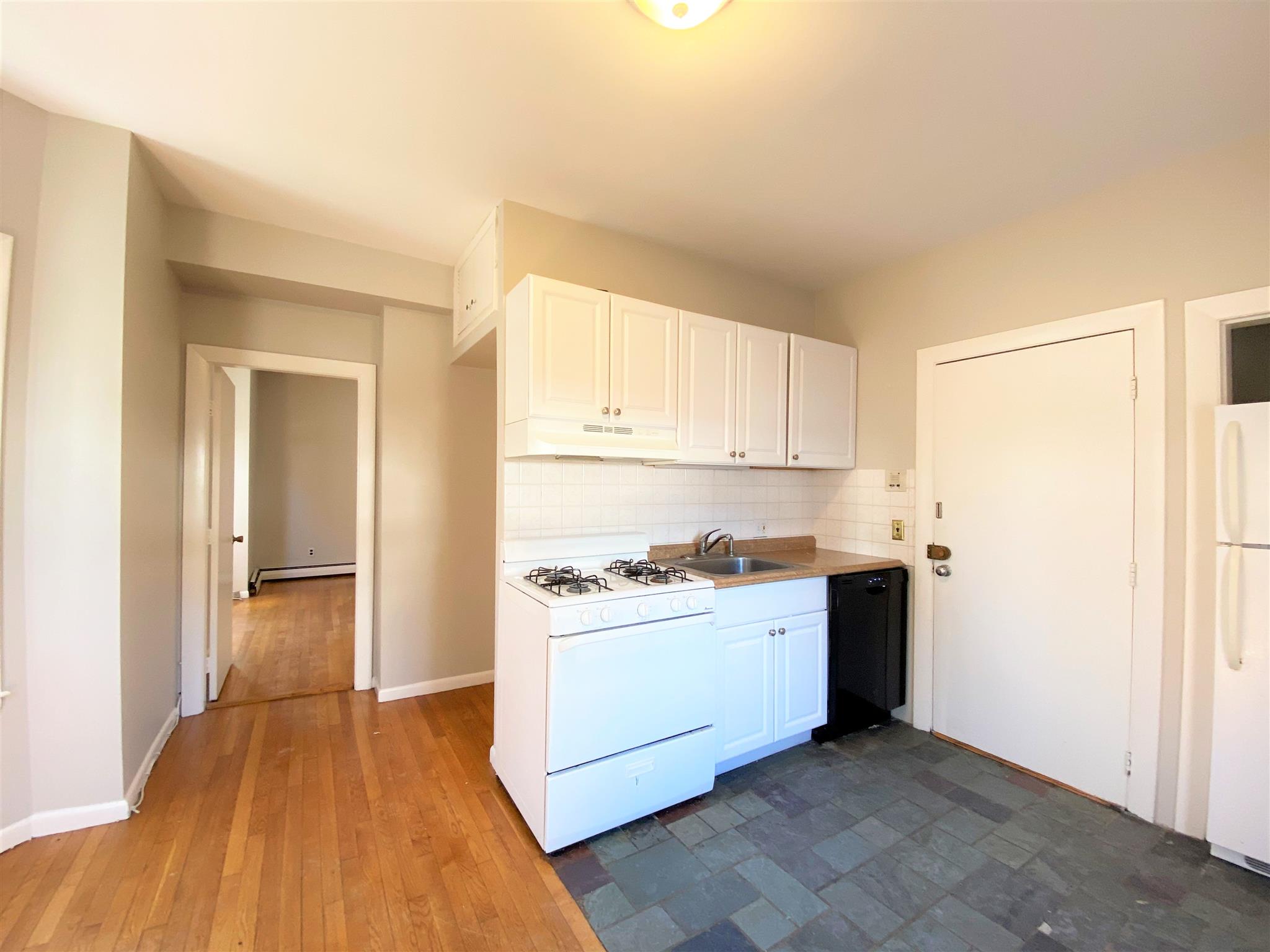 9 Elmer St, Harvard Square