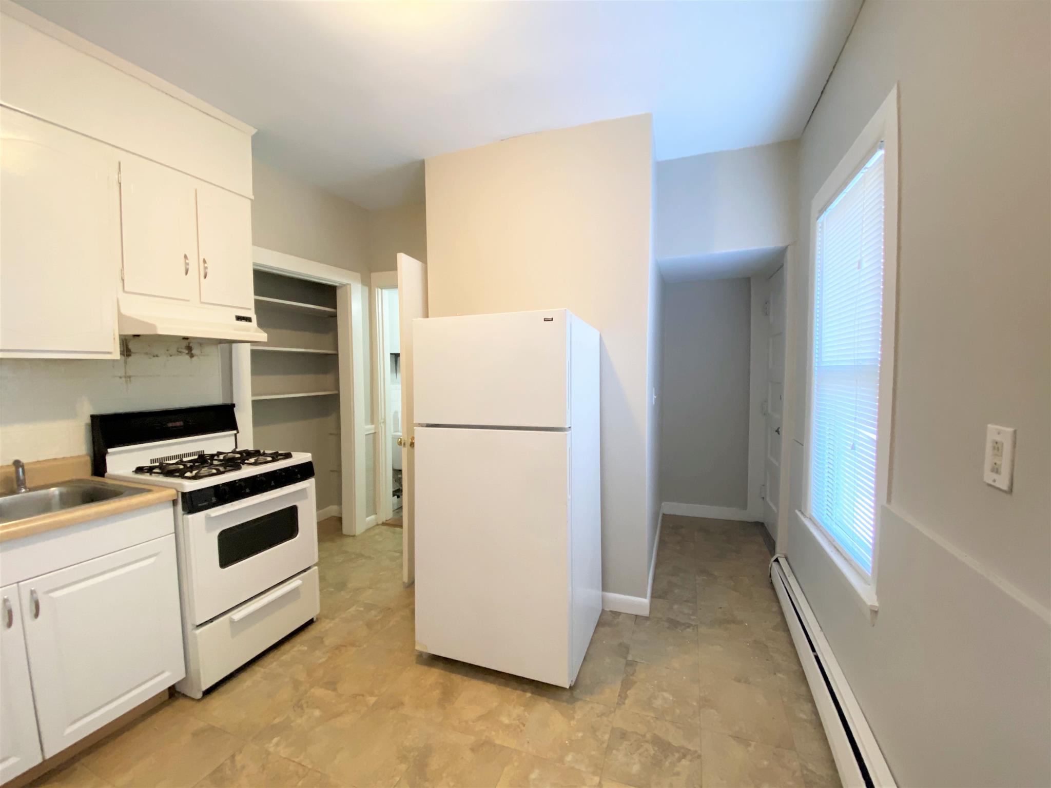 9 Elmer St, Central Square