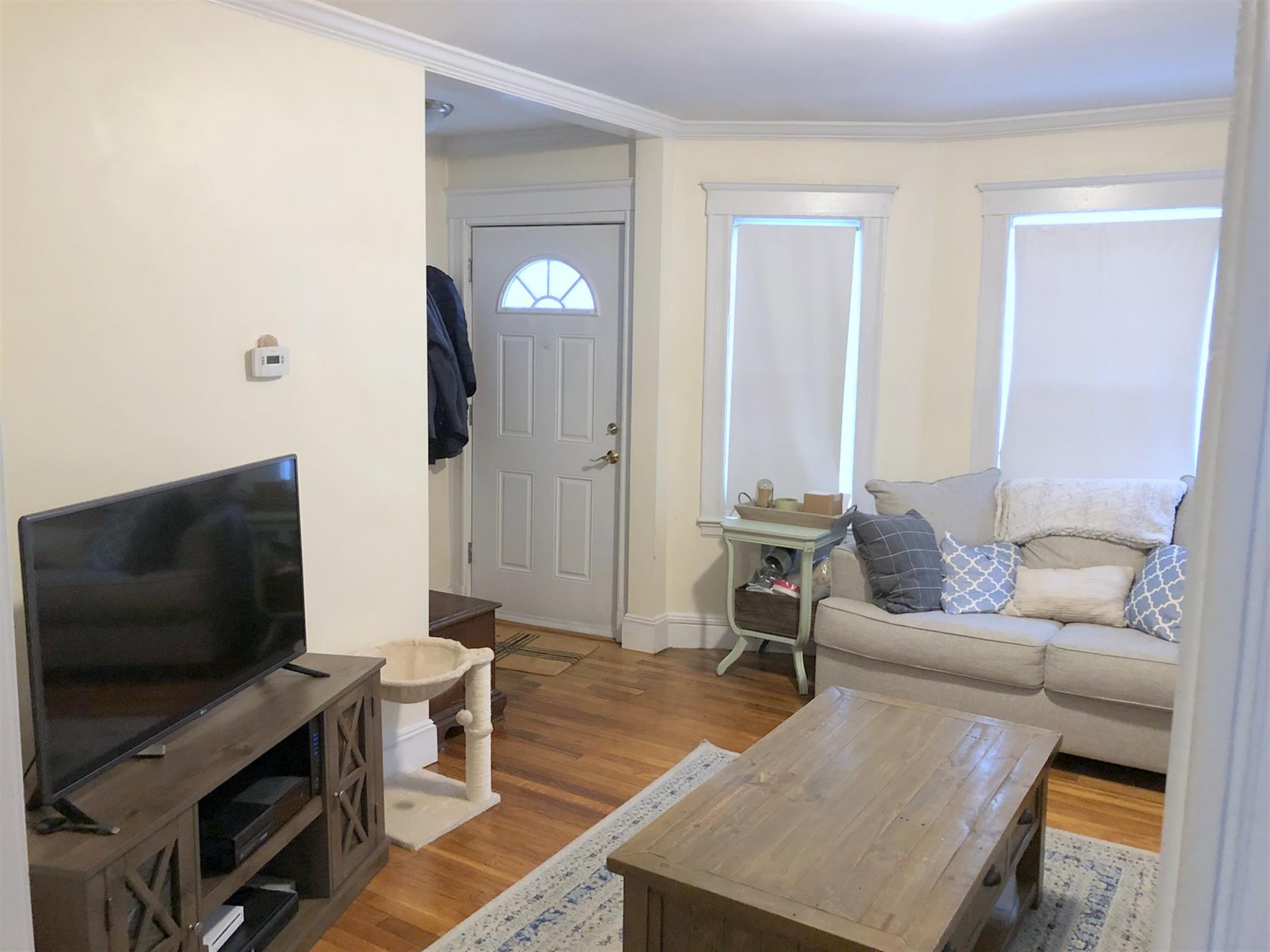 107 Perkins St, East Somerville