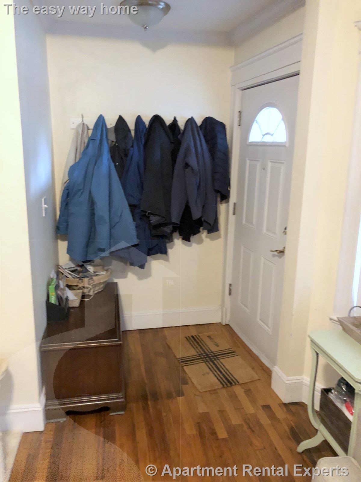 107 Perkins, East Somerville