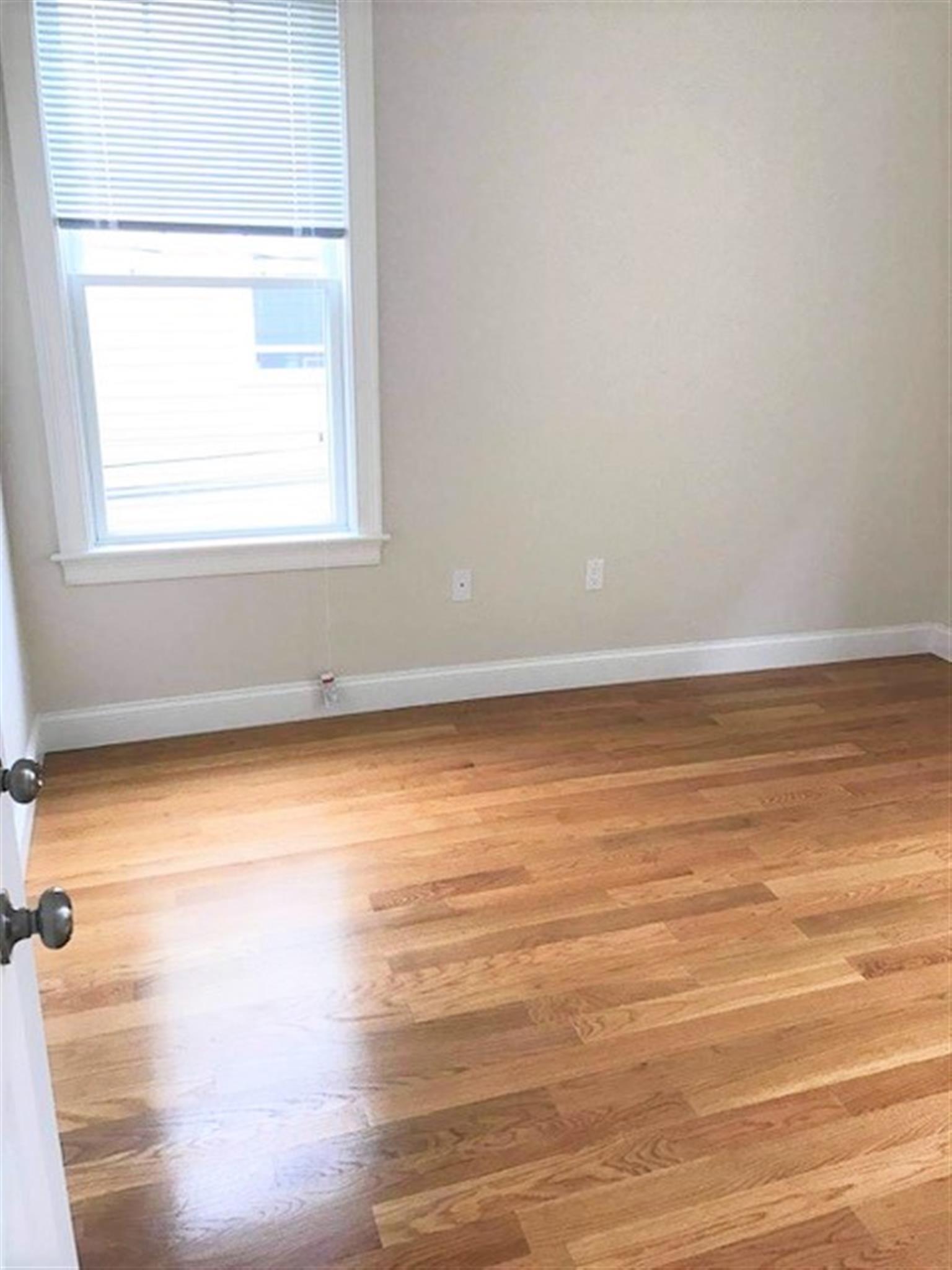 9 Marney St, Harvard Square