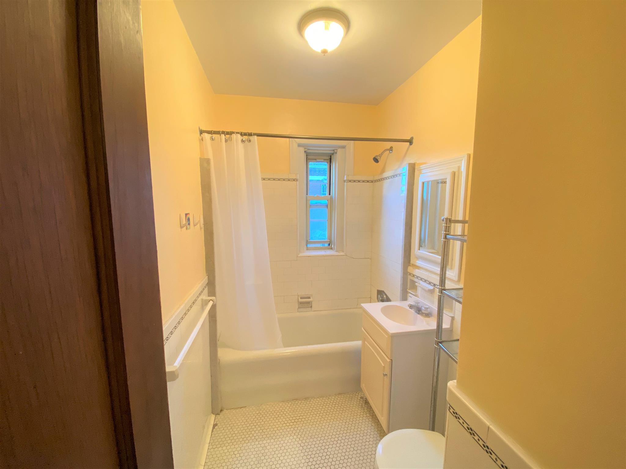 3 Arlington St, Porter Square