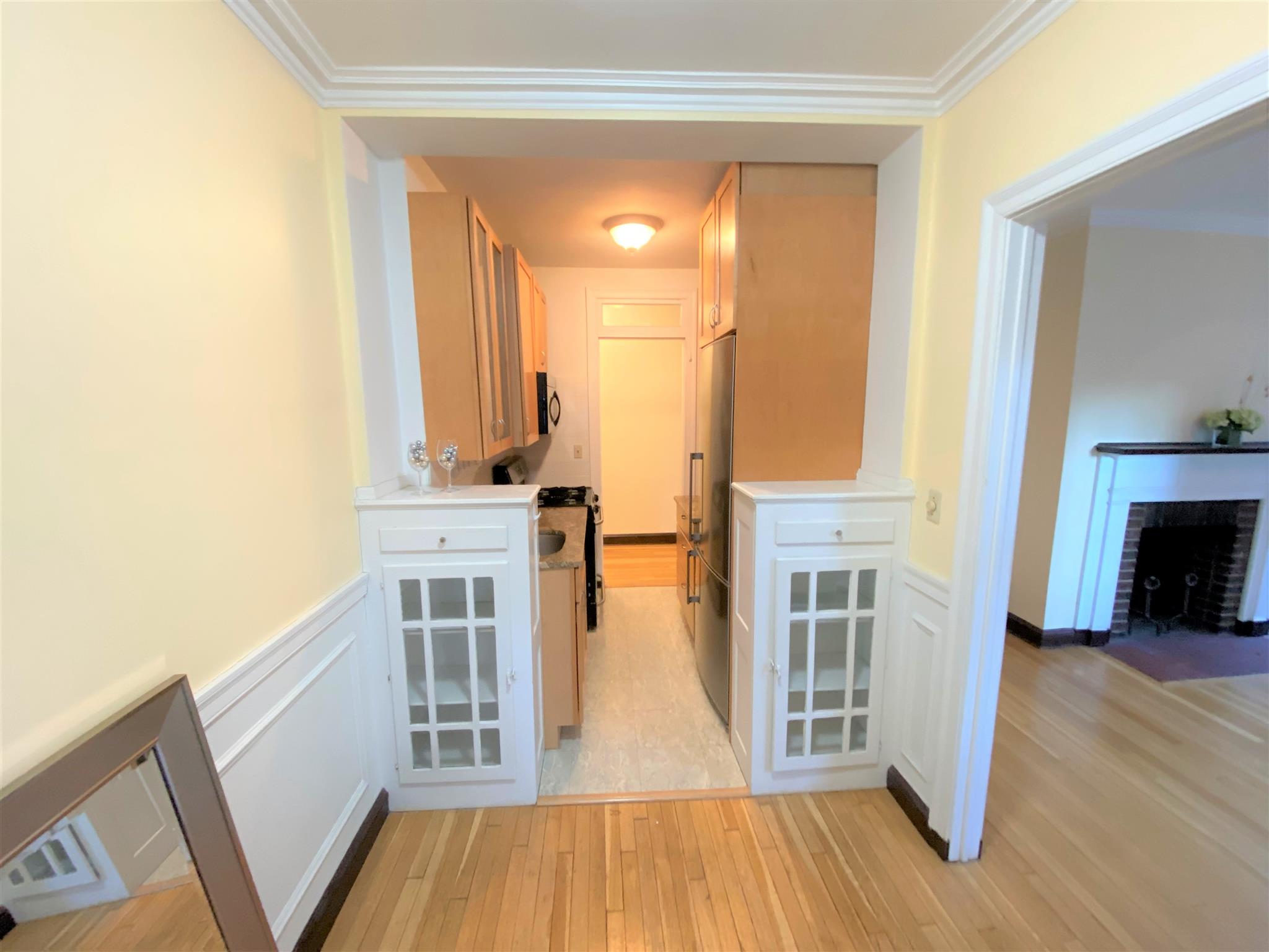 3 Arlington St, Porter Square