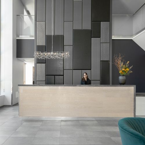 99 Kneeland St, Chinatown