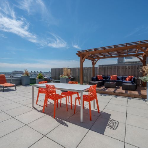 99 Kneeland St, Chinatown