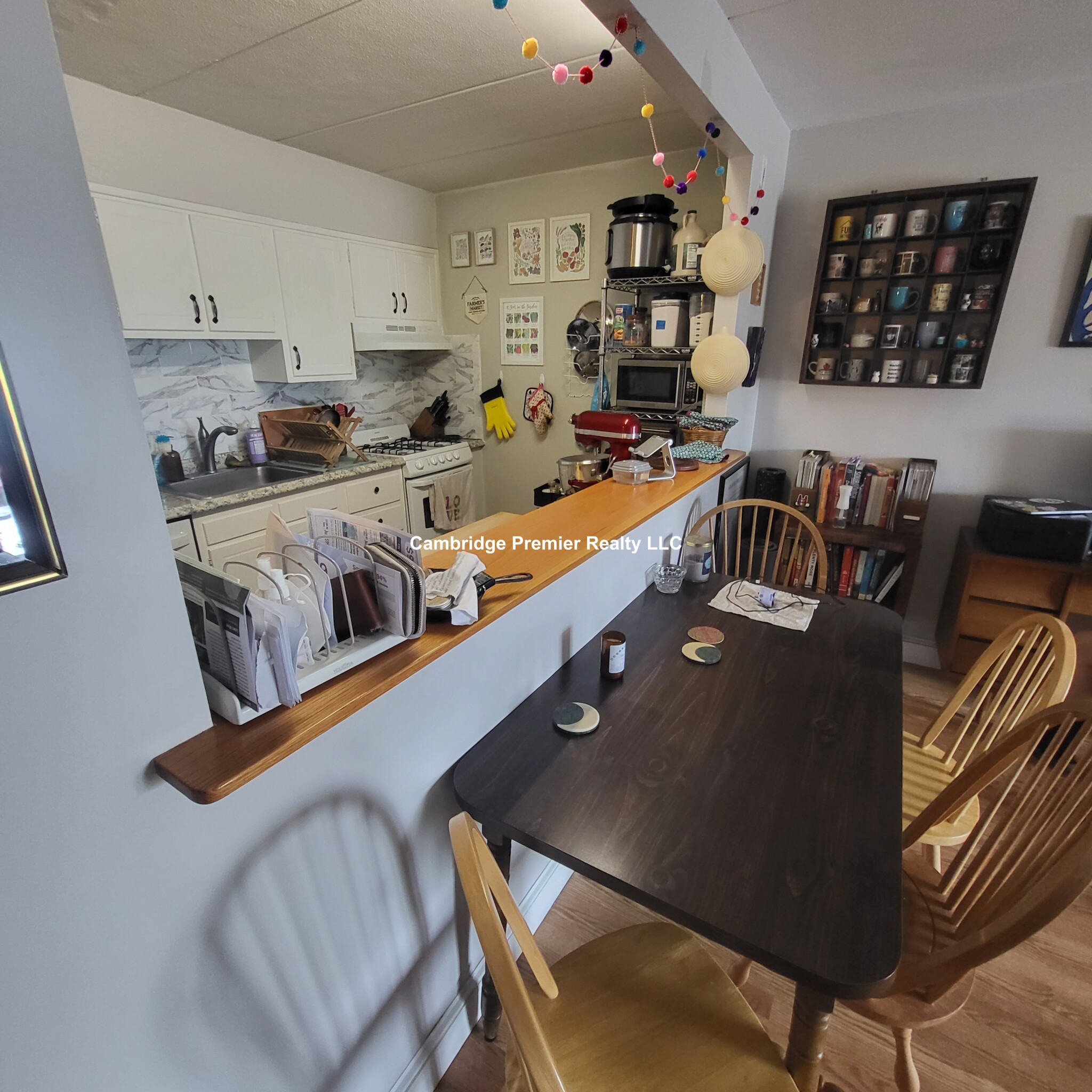 284 Harvard St, Mid-Cambridge