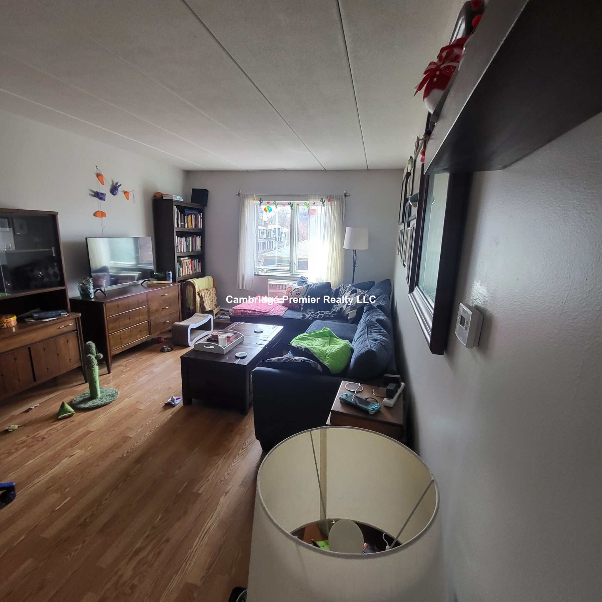 284 Harvard St, Mid-Cambridge