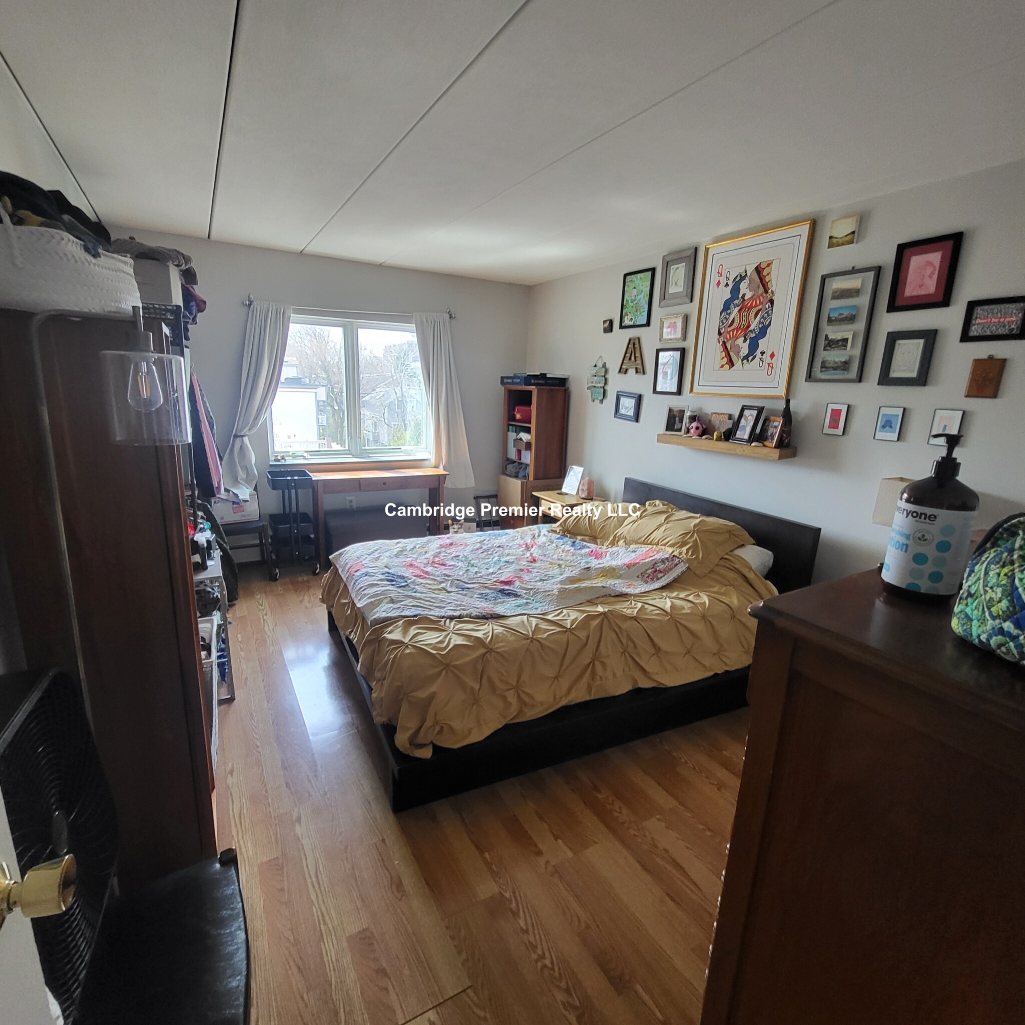 284 Harvard St, Mid-Cambridge