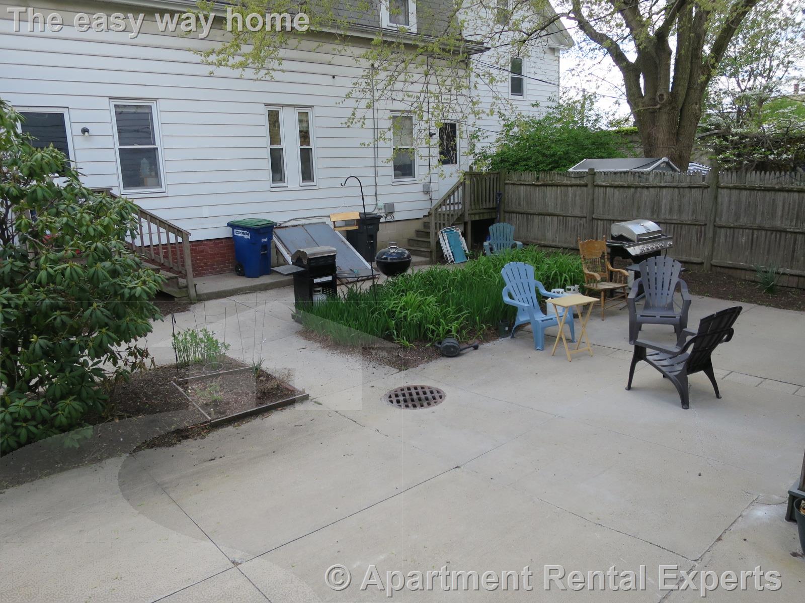 18 Park Ave, Davis Square