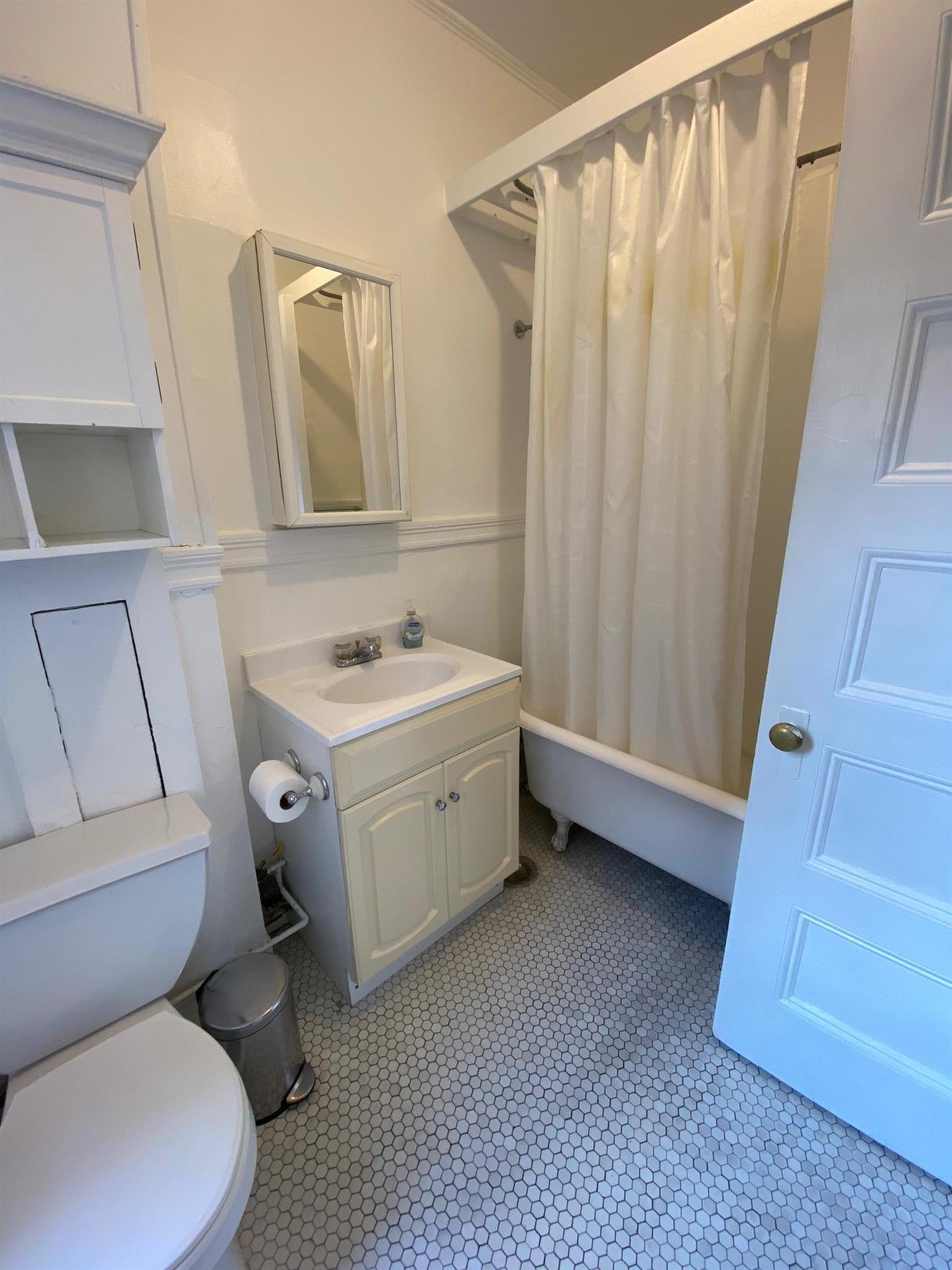 84 Prescott St, Harvard Square