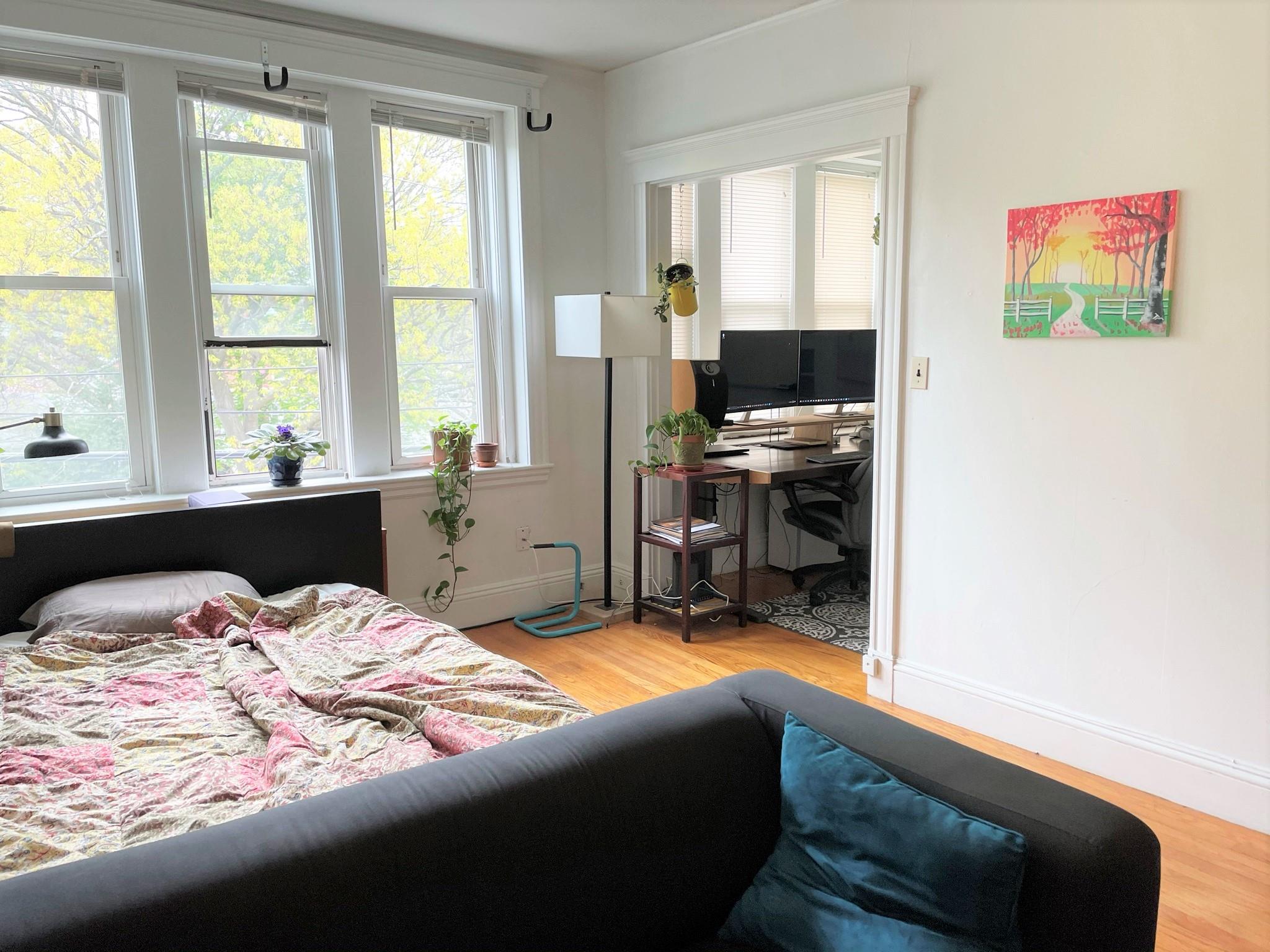 172 Maple St, Malden