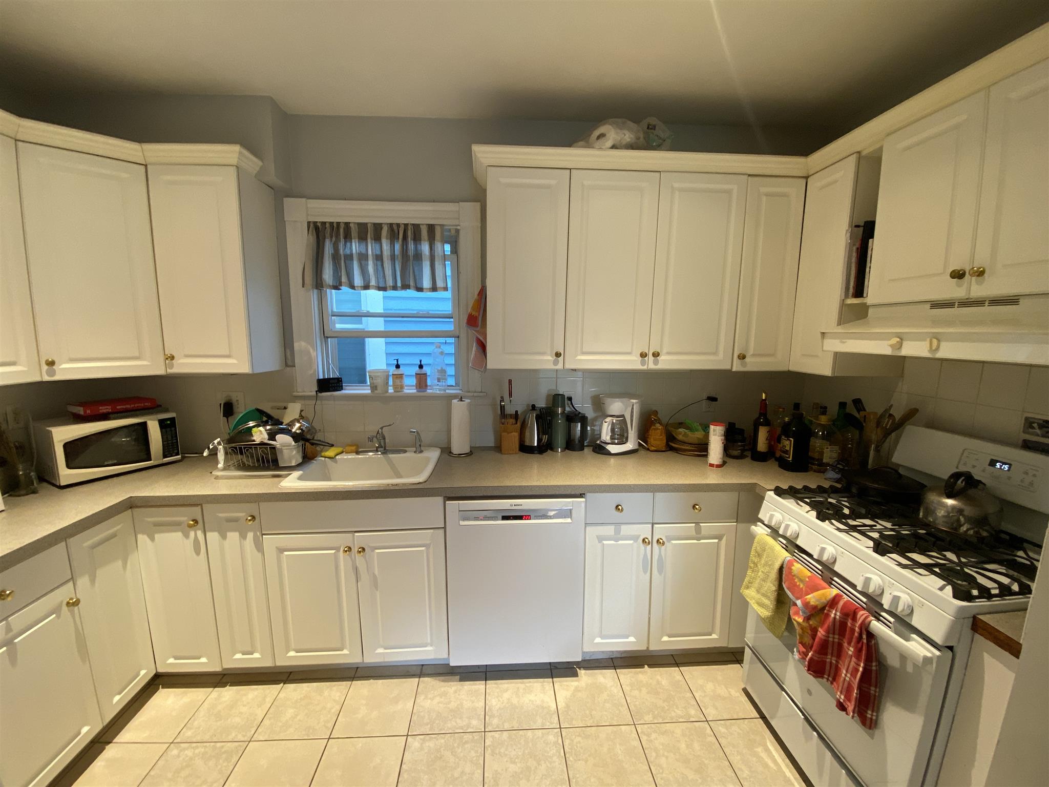 72 Allston St, Cambridgeport