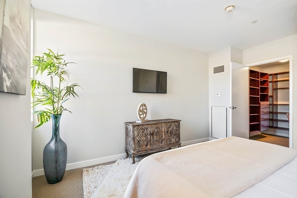 285 Columbus Ave, South End