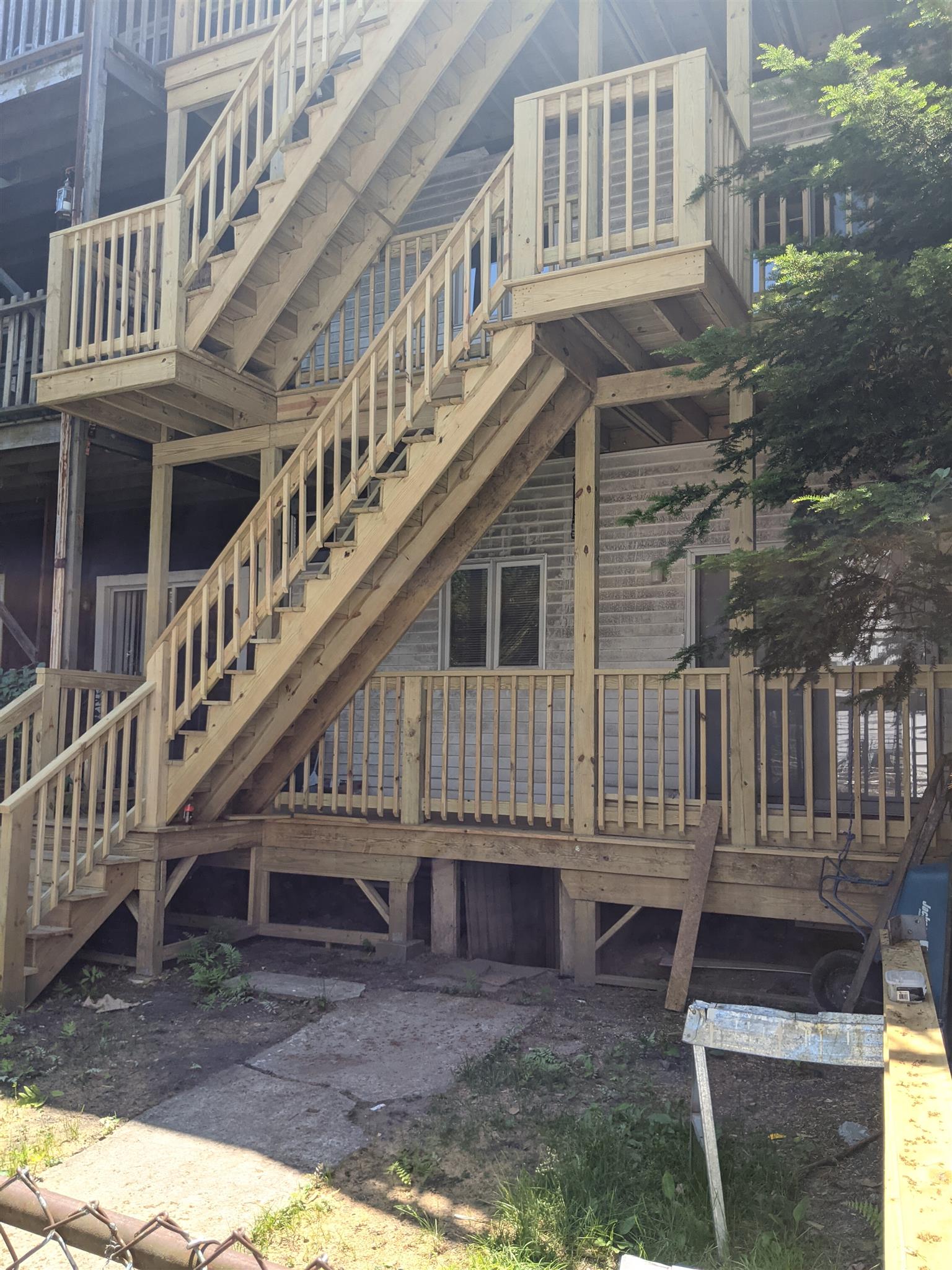 6 Evergreen Sq, Porter Square