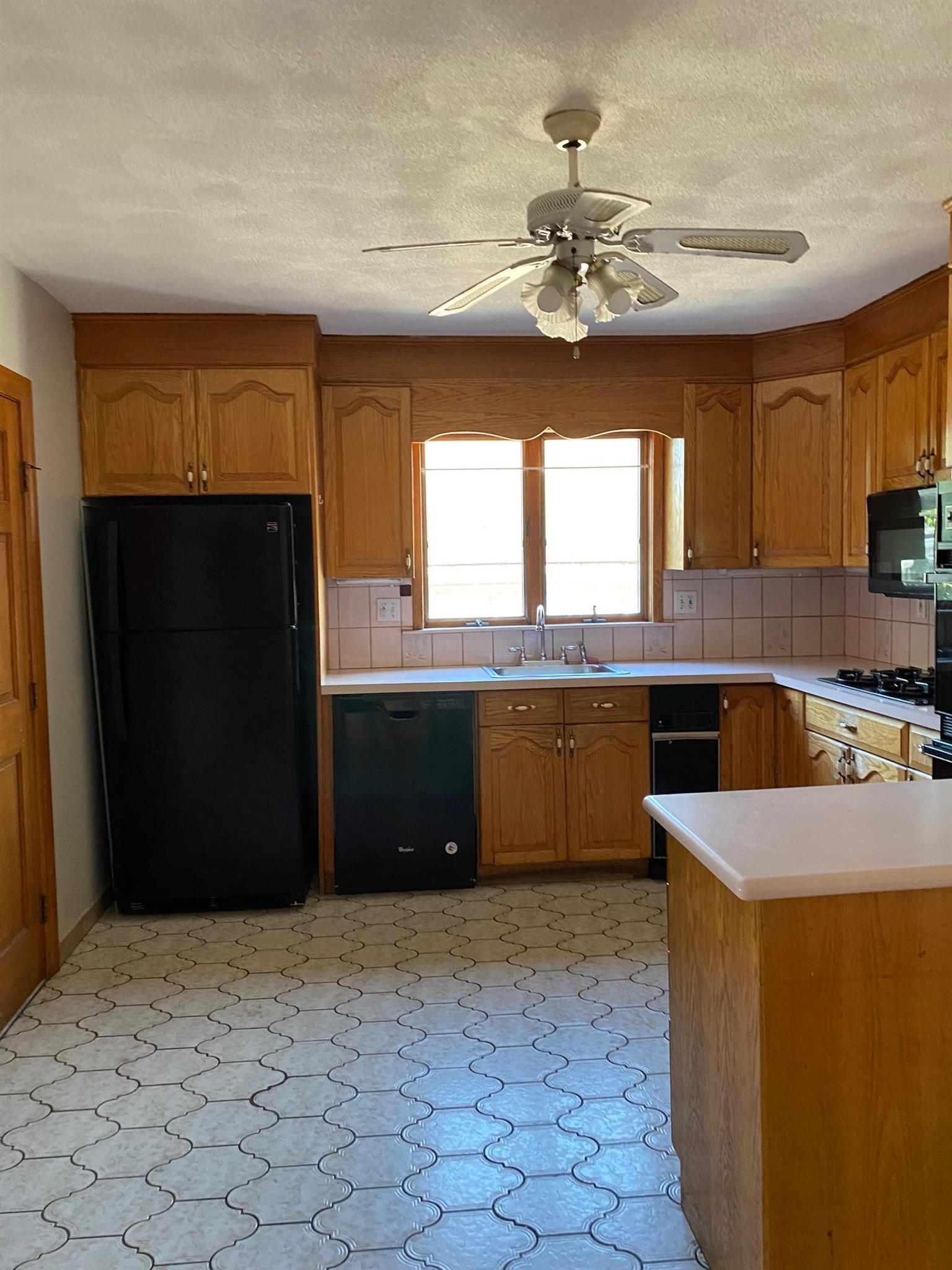 53 Mansfield St, Union Square