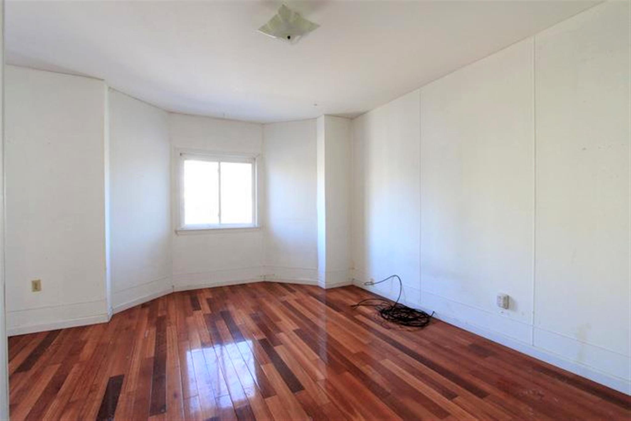 24 Rossmore St, Union Square