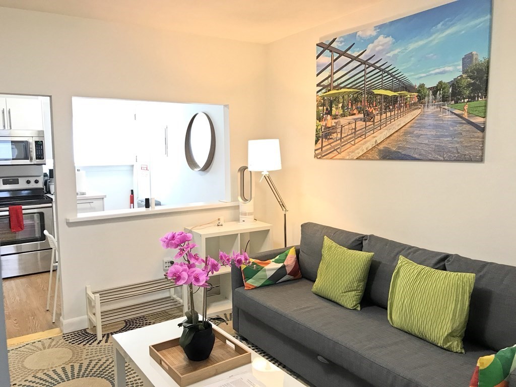 287 Dorchester St, South Boston