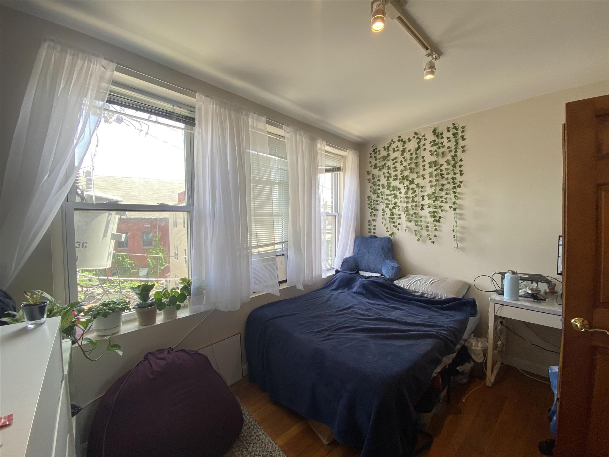 53 Kelly Rd, Central Square